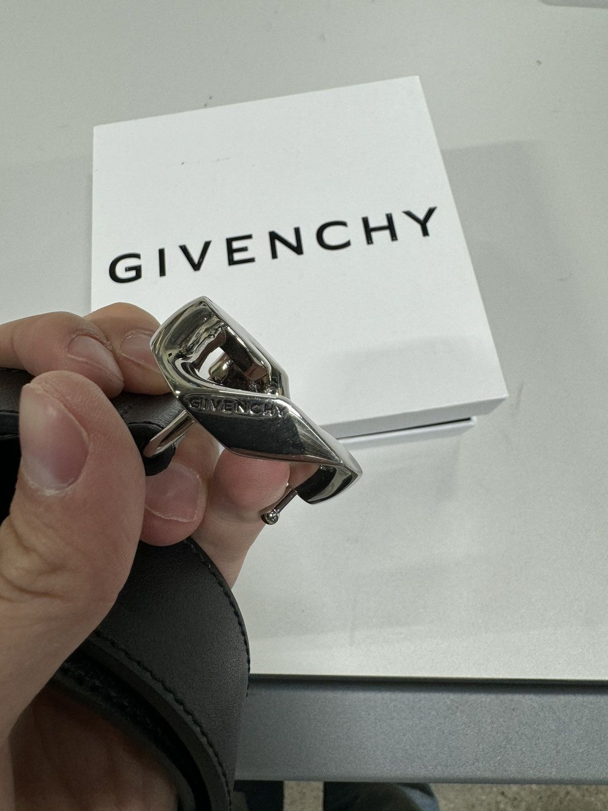 Givenchy Givenchy Chain G Buckle Leather Belt NEW Size 30 - 3 Thumbnail