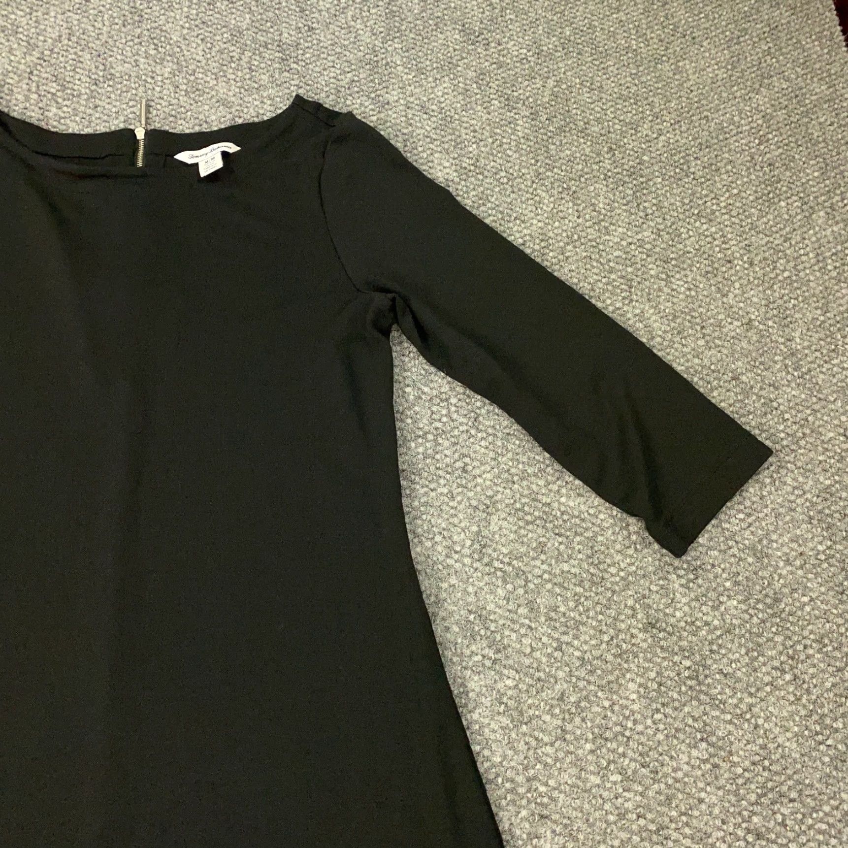 Tommy Bahama Tommy Bahama Dress Shirt Women Medium Black 3/4 Sleeve Boat Neck Stretch Solid Formal Cocktail Size M / US 6-8 / IT 42-44 - 2 Thumbnail
