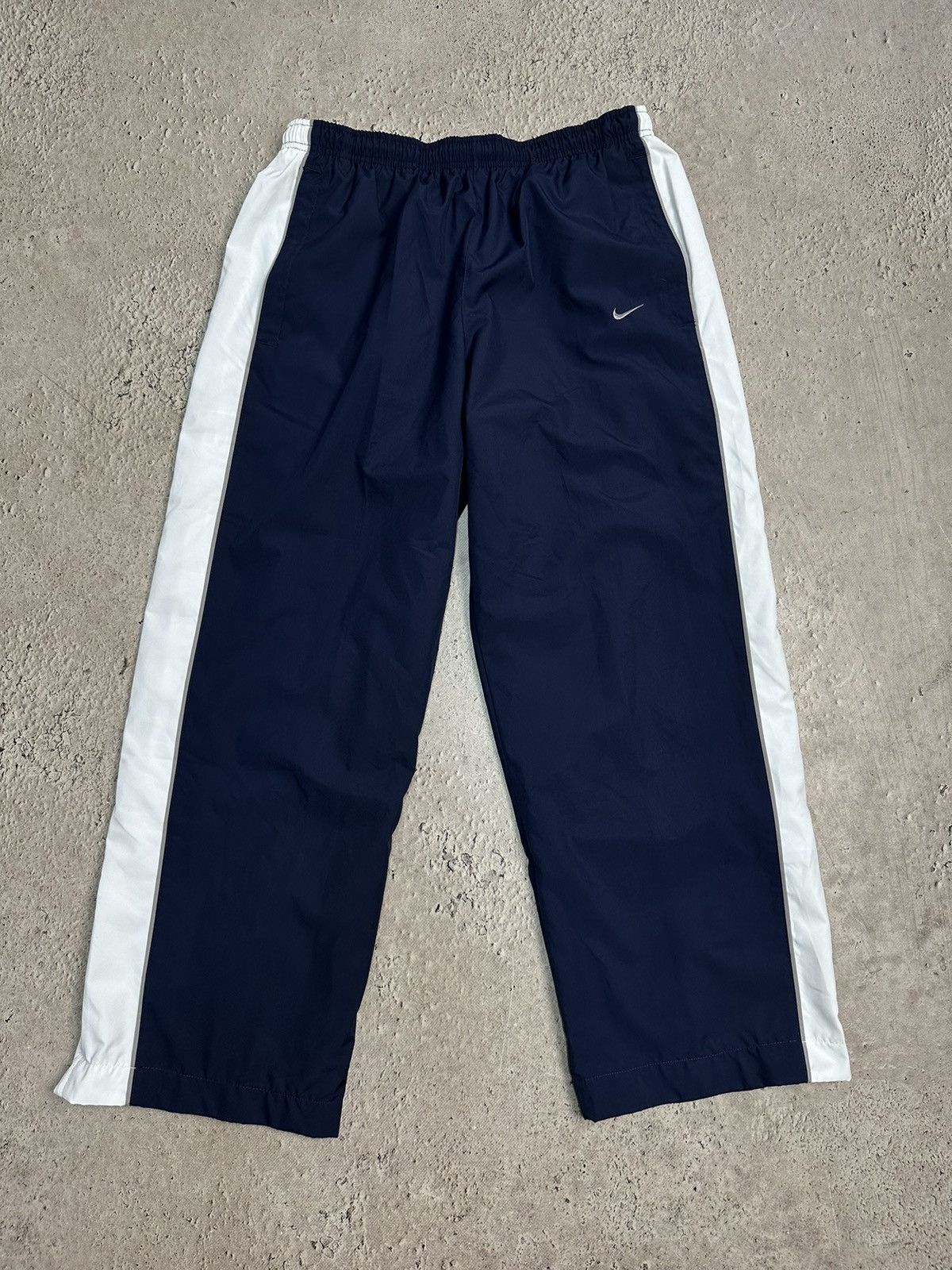 Nike × Vintage Vintage Nike Pants Nylon Y2K Drill Navy Blue Size US 33 - 1 Thumbnail