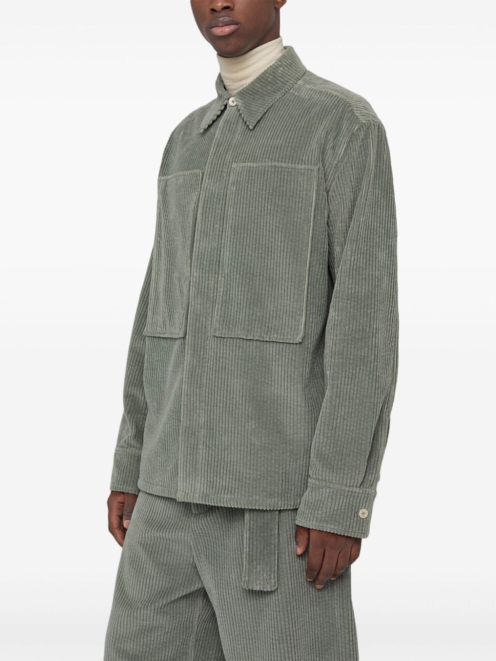 Jil Sander o1w1db10825 Drop-Shoulder Corduroy Shirt in Sage Green Size US S / EU 44-46 / 1 - 4 Thumbnail