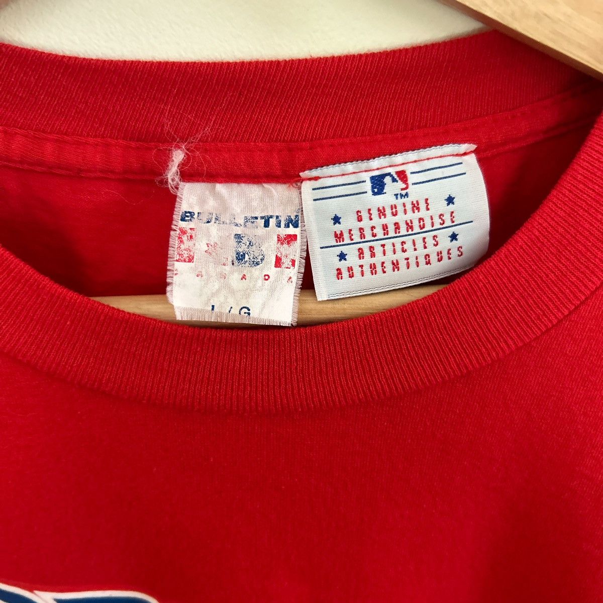 Other Vintage 1999 Toronto Blue Jays Red Tee Size US L / EU 52-54 / 3 - 2 Thumbnail