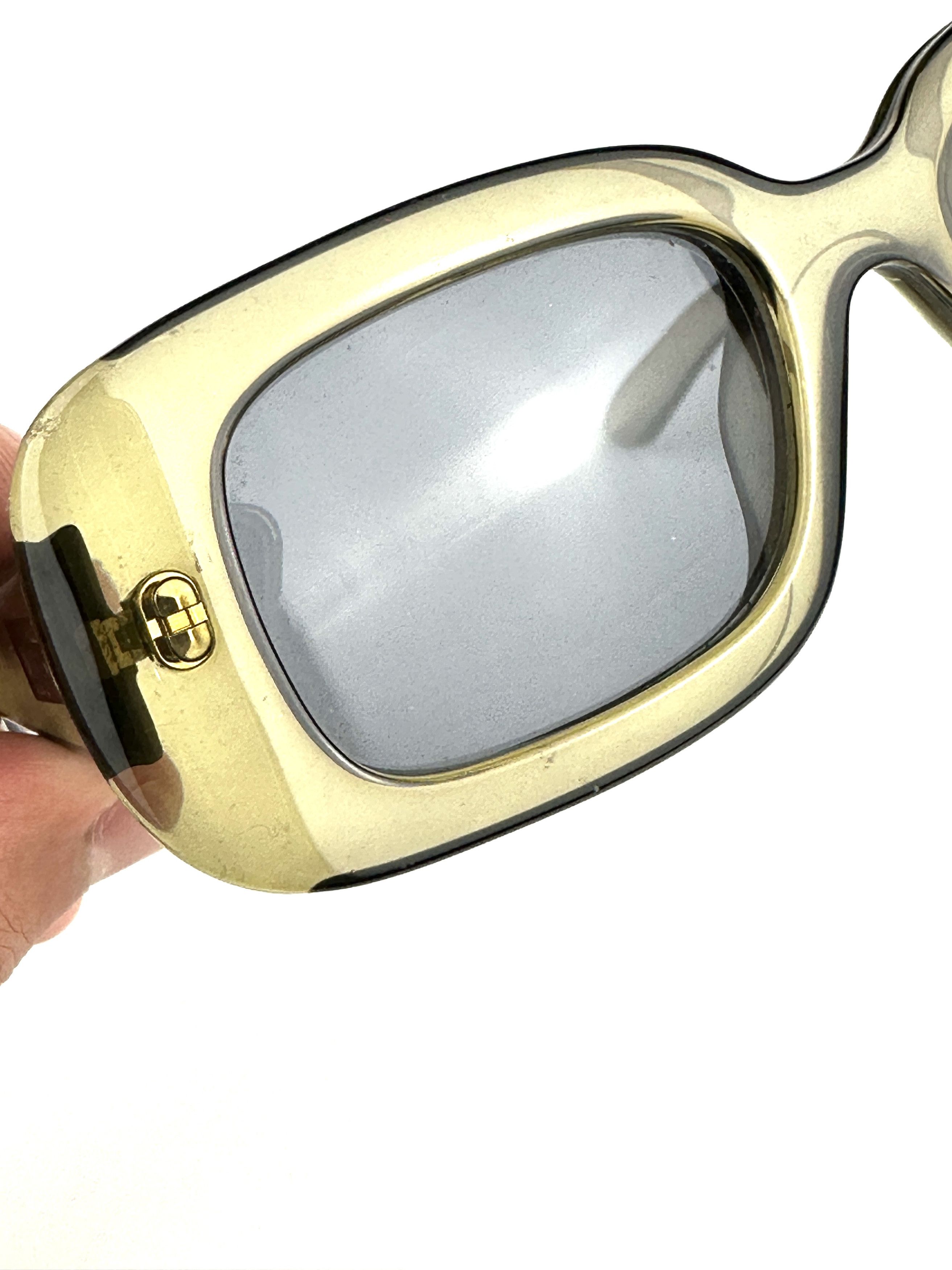 Gucci Gucci 2431 Oversized Square Sunglasses Size ONE SIZE - 7 Thumbnail
