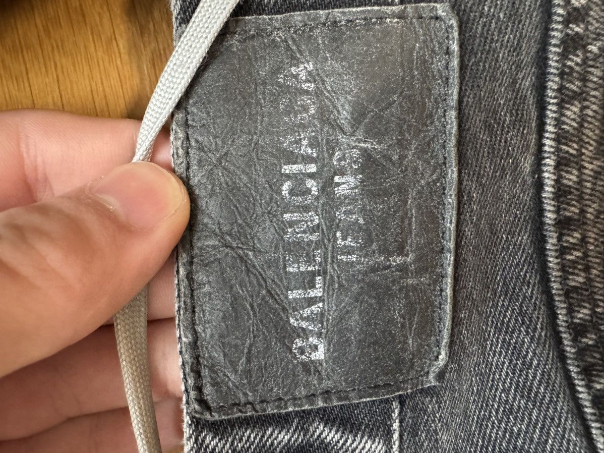 Balenciaga Balenciaga lost tape jeans Size US 30 / EU 46 - 12 Thumbnail