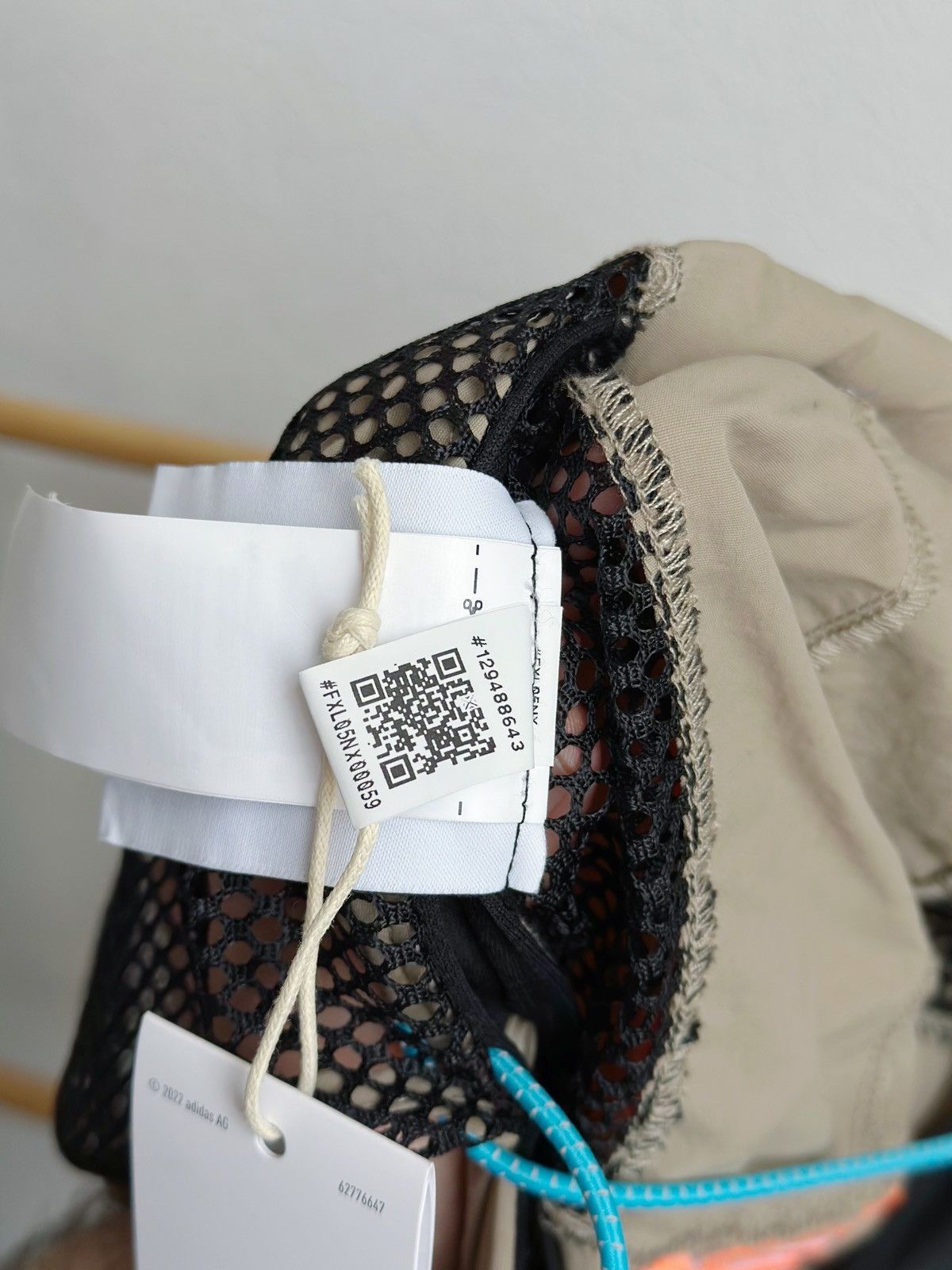 Adidas × Palace Adidas x Palace nature cap blanch cargo Size ONE SIZE - 9 Thumbnail