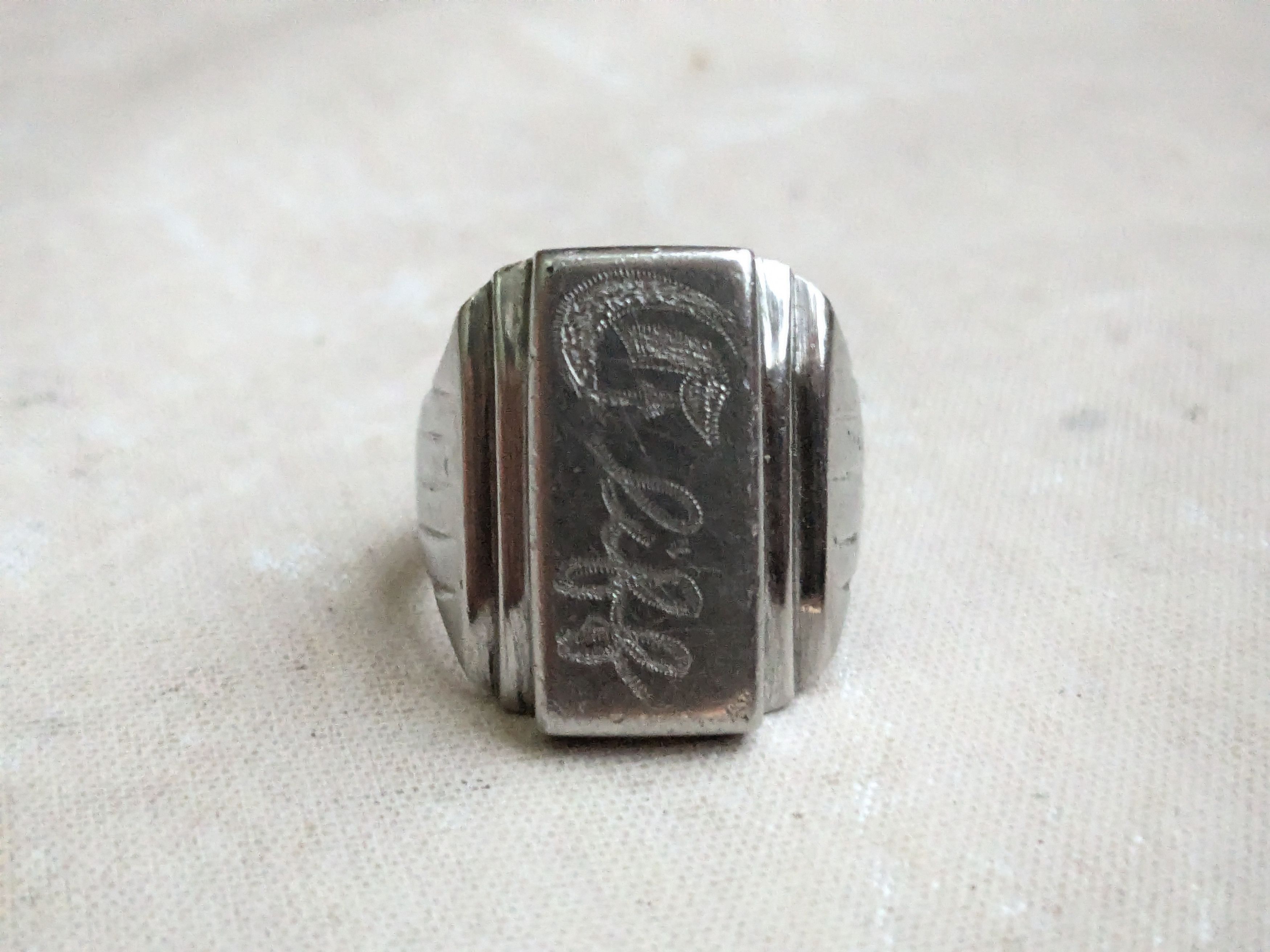 Sterling Silver Vintage Sterling Silver Signet Ring 9 Rectangle Size ONE SIZE - 5 Thumbnail