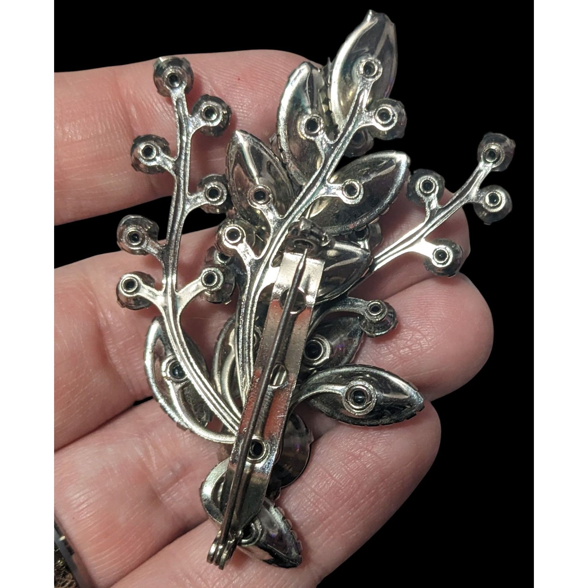Other Vintage Floral Spray Black Gemmed Gothic Brooch Size ONE SIZE - 3 Thumbnail