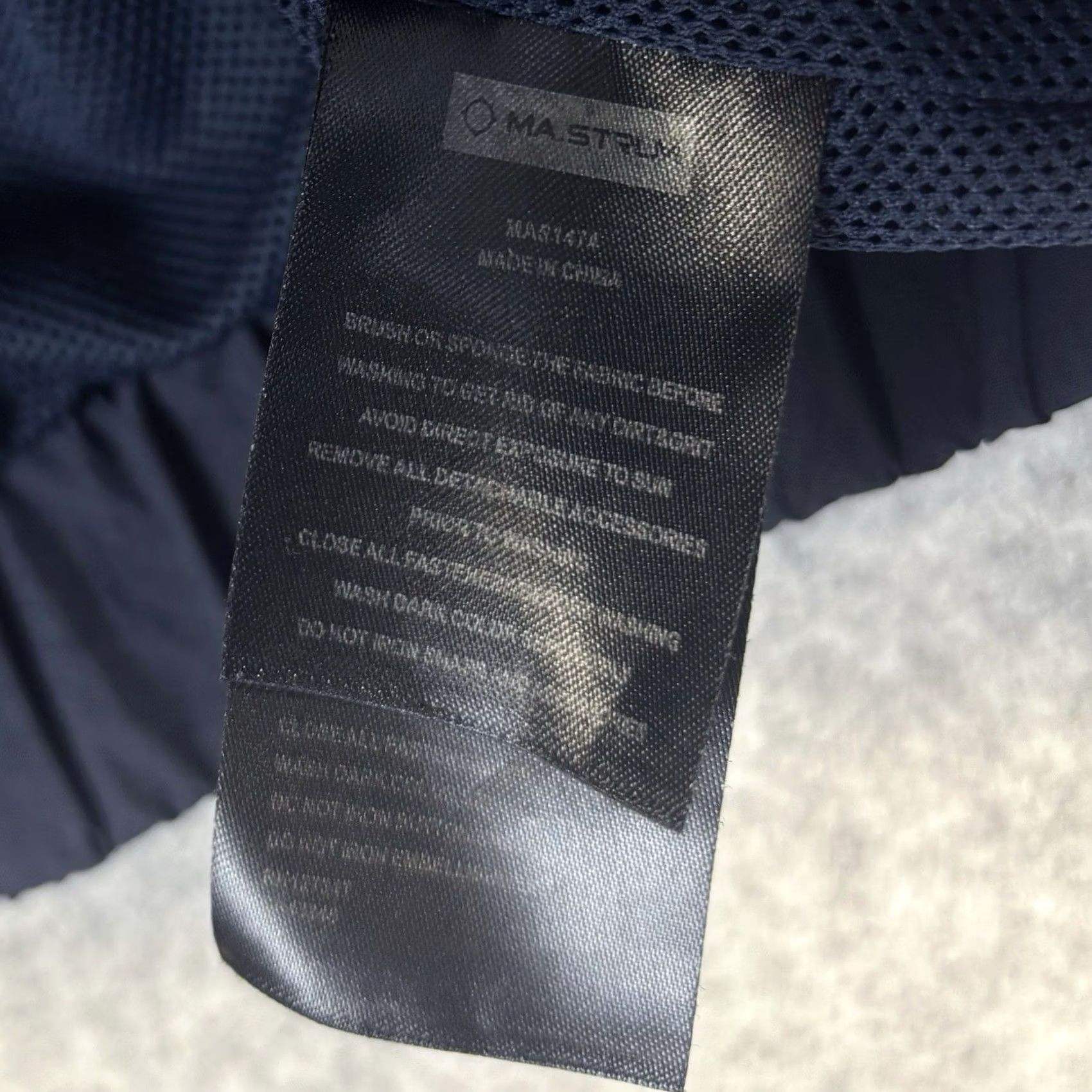 MA.STRUM Ma.Strum NT Training Crew shell pullover S Navy Nylon Mens Pullover Windbreaker Regular Fit, Ma.Strum Training Crew, Nylon, Navy, Mens Size US S / EU 44-46 / 1 - 7 Thumbnail