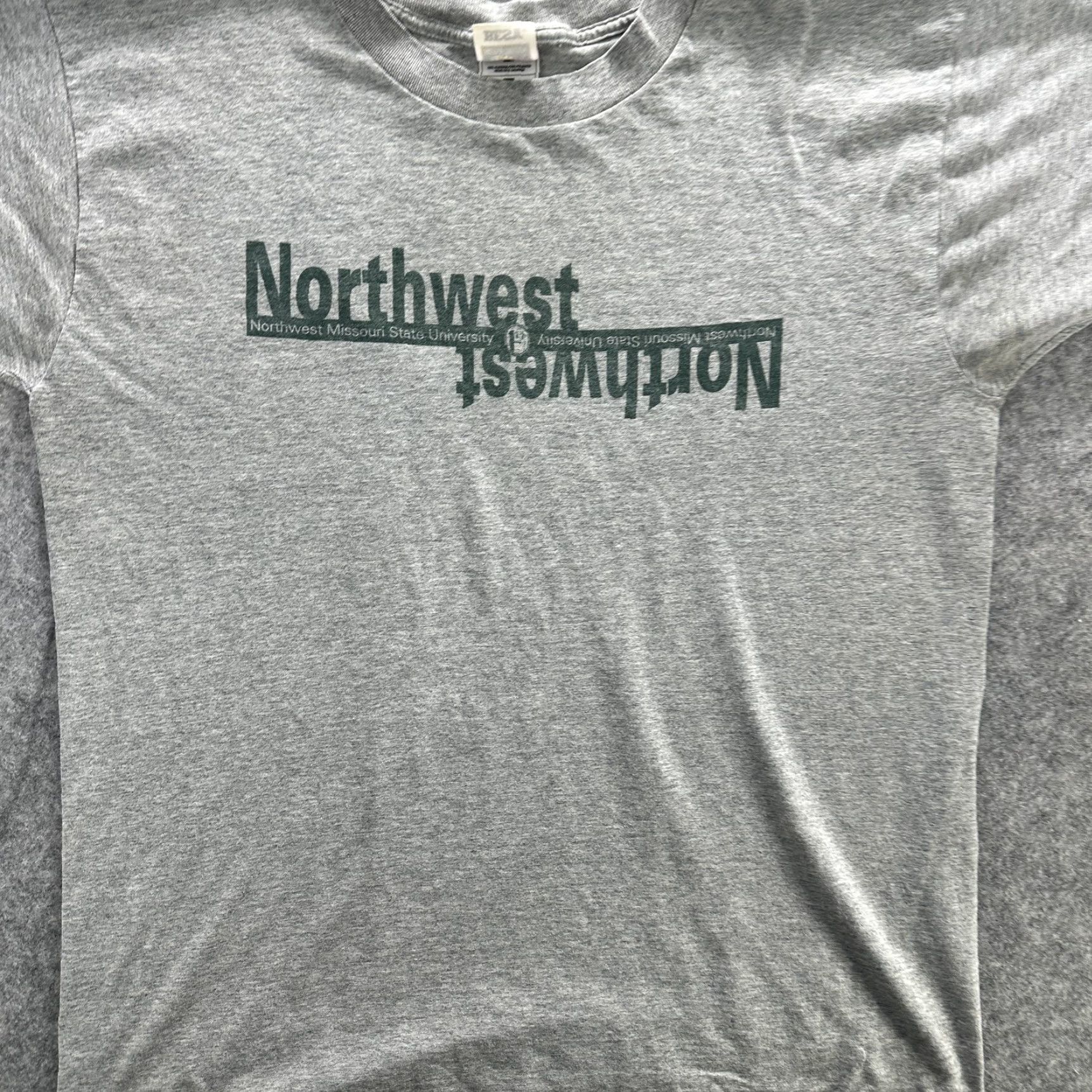 Fruit Of The Loom VINTAGE Northwest Missouri State University Shirt Mens Large College Tee 90s Size US L / EU 52-54 / 3 - 3 Thumbnail