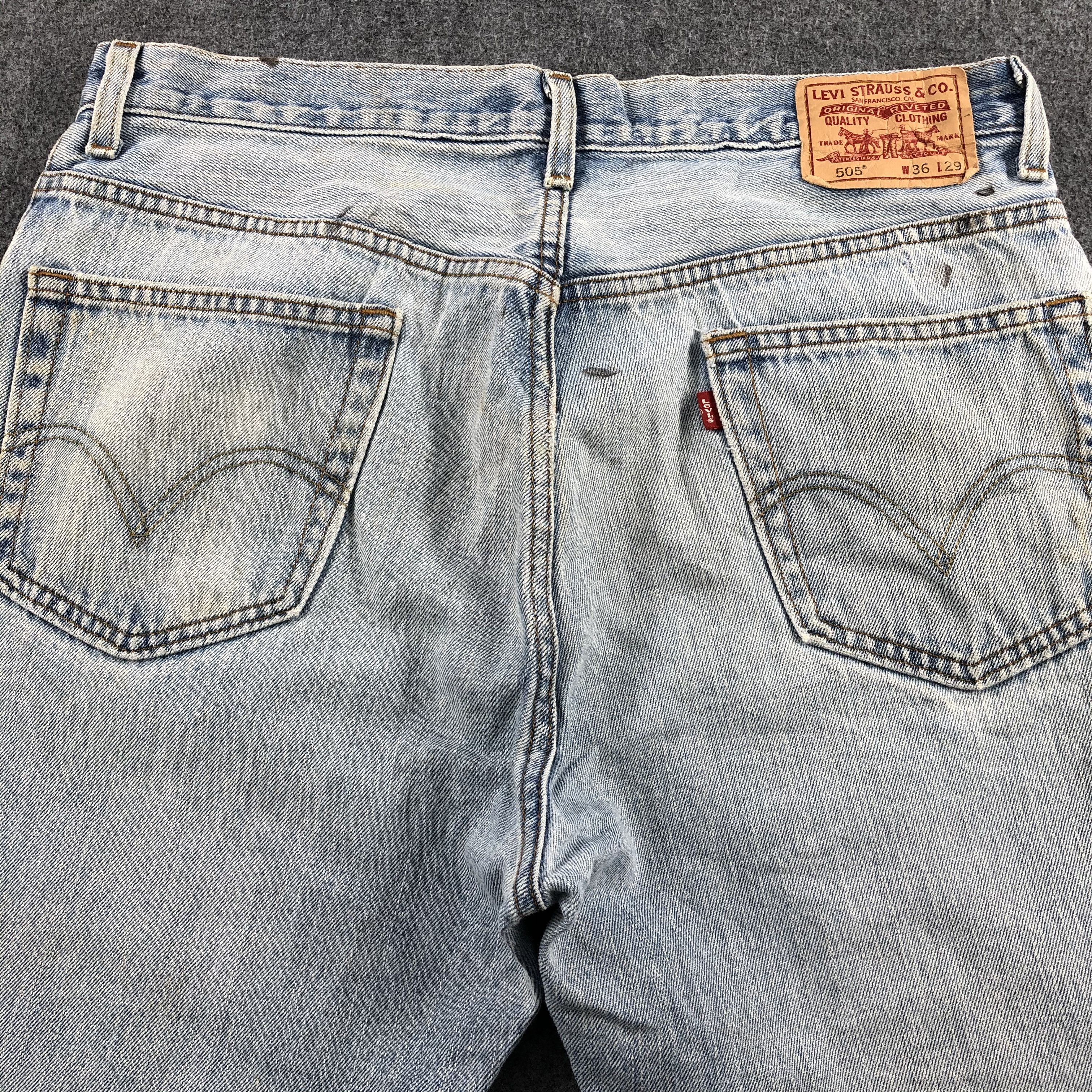 Levi's × Vintage Vintage Light Wash Levis 505 Jeans-J1534 Size US 36 / EU 52 - 4 Thumbnail