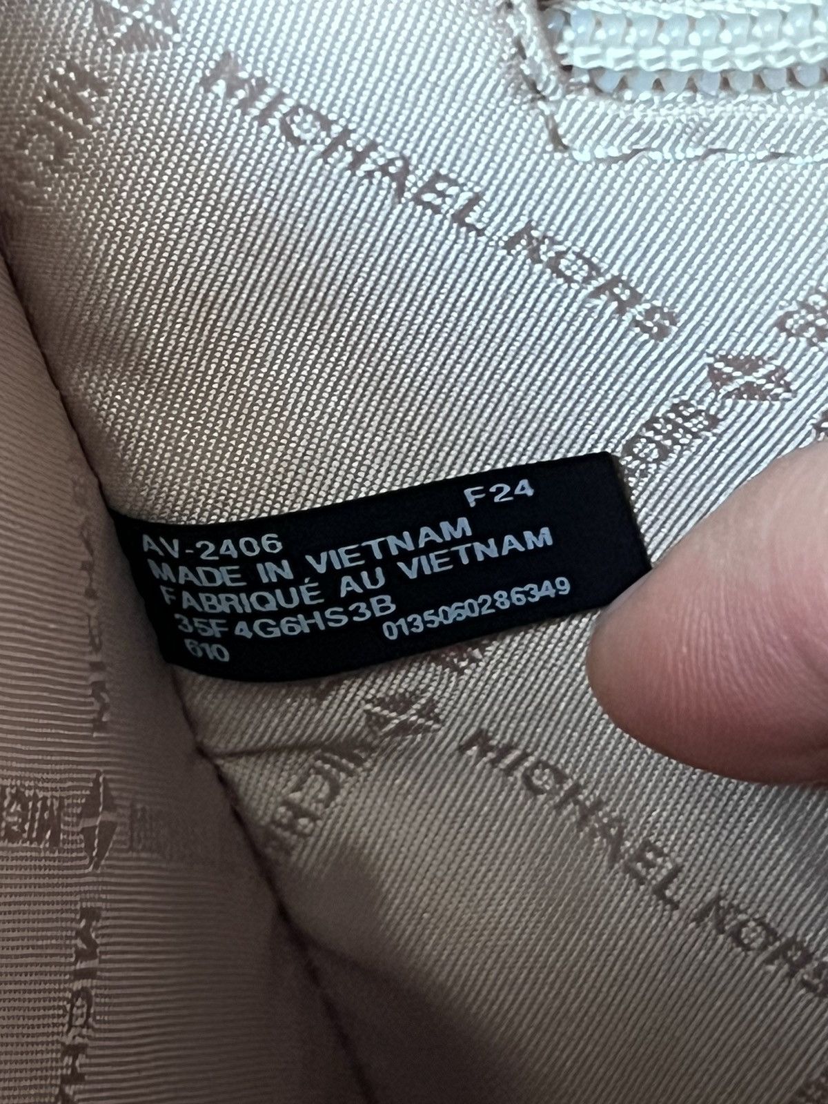 Michael Kors Michael Kors Purse Size ONE SIZE - 13 Thumbnail