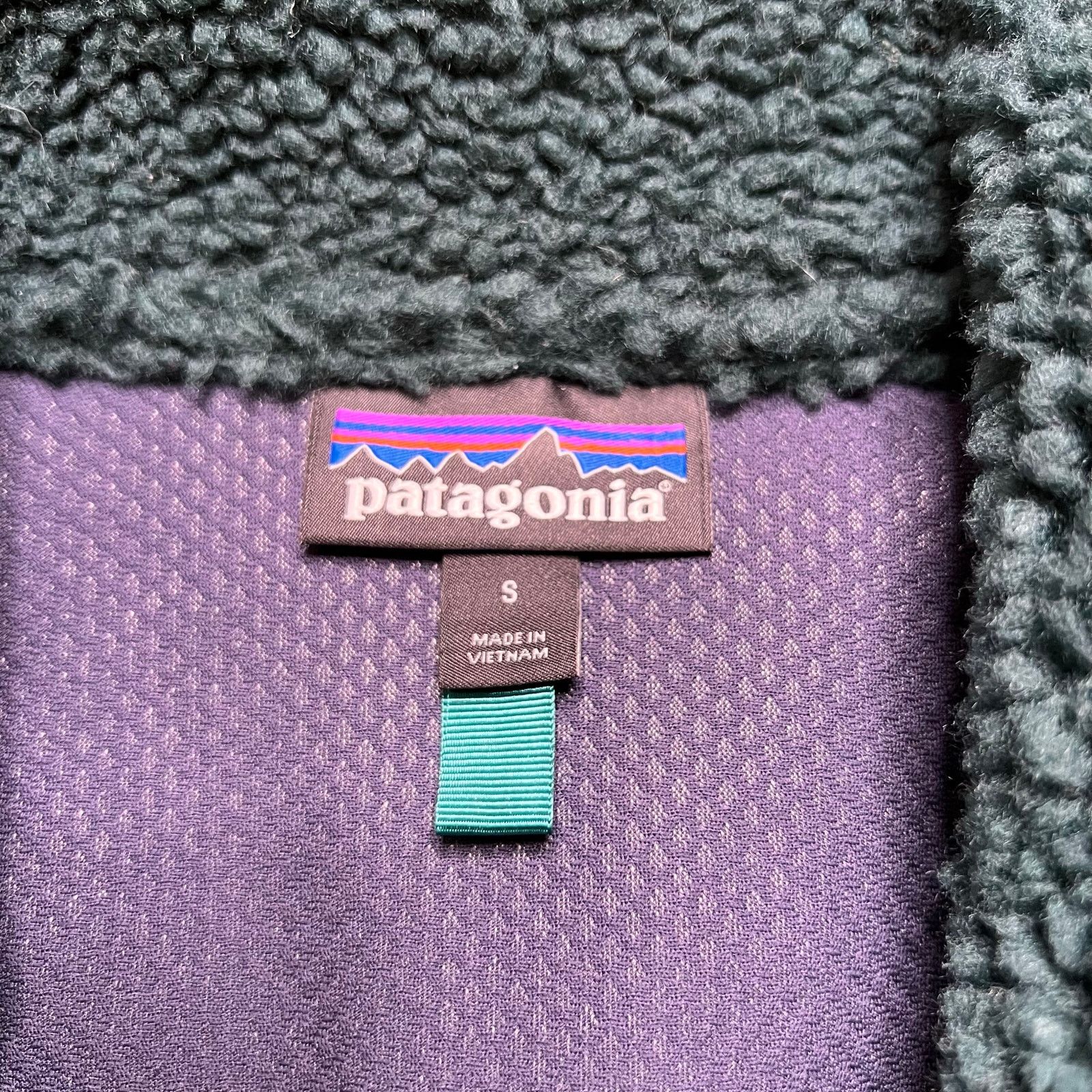 Patagonia Patagonia Women's Classic Retro-X Fleece Jacket Sz Small Size US S / EU 44-46 / 1 - 4 Thumbnail