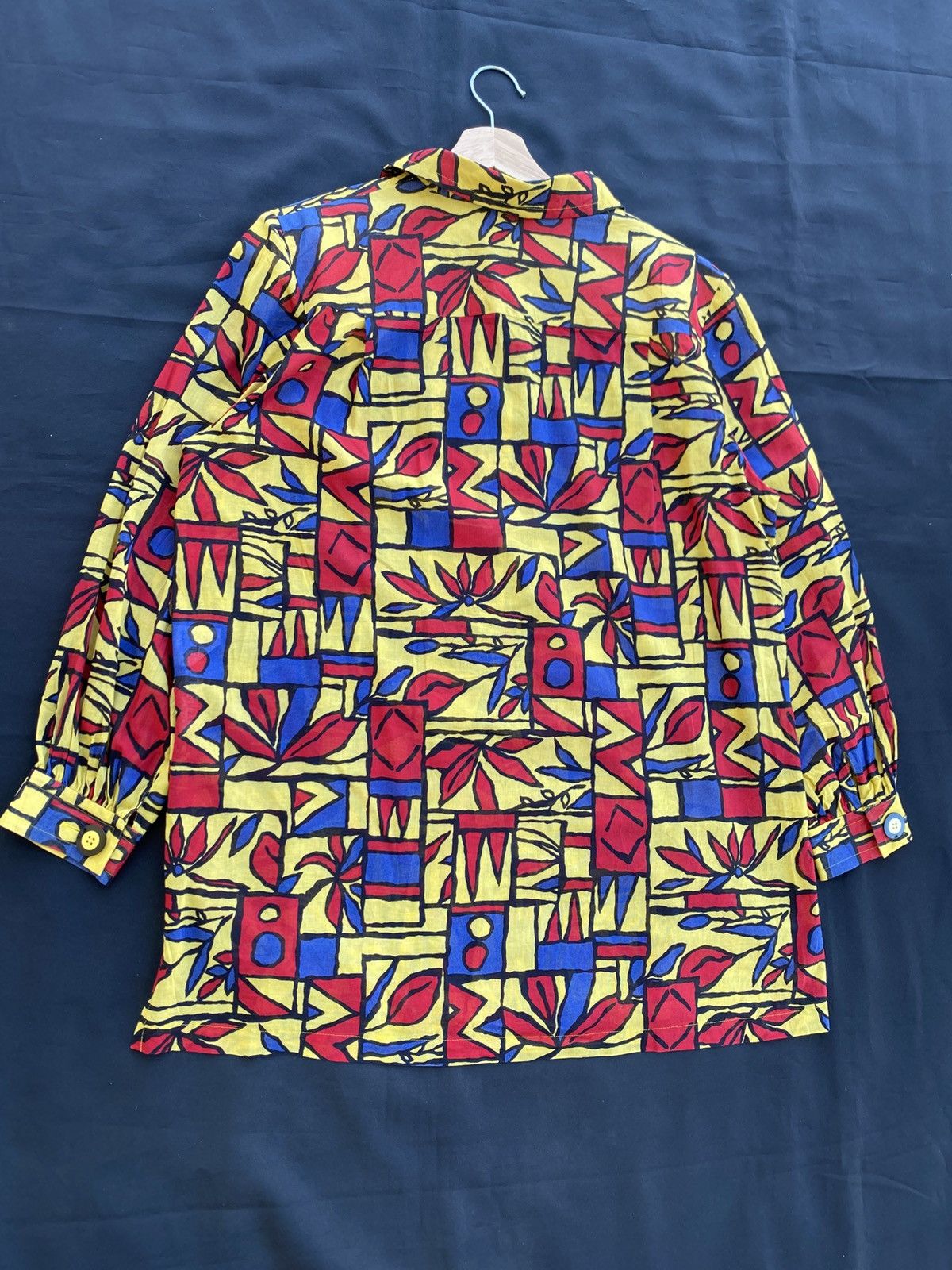Givenchy Rare Vtg Givenchy Glamour abstract patterned button-up shirt Size XL / US 12-14 / IT 48-50 - 17 Thumbnail