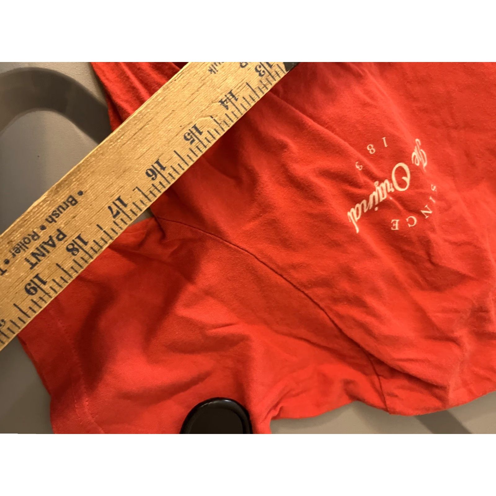 Logo 7 VINTAGE Levi’s T-Shirt Mens Short Sleeve XS Red Logo Relaxed Fit Retro Theme Mens Size US XS / EU 42 / 0 - 6 Thumbnail