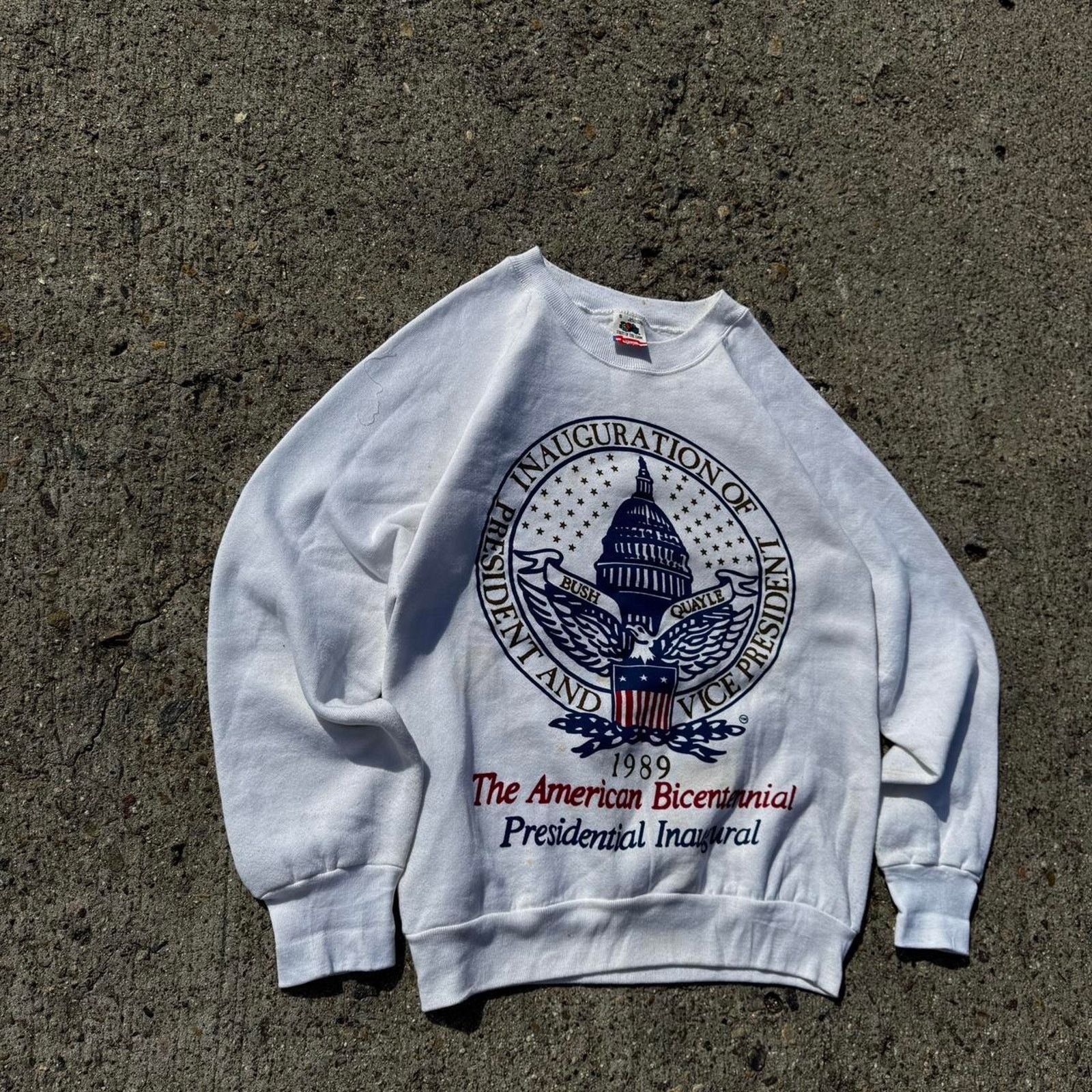 Fruit Of The Loom Vintage 1989 Bicentennial Presidential Crewneck – Size S Size US S / EU 44-46 / 1 - 2 Thumbnail