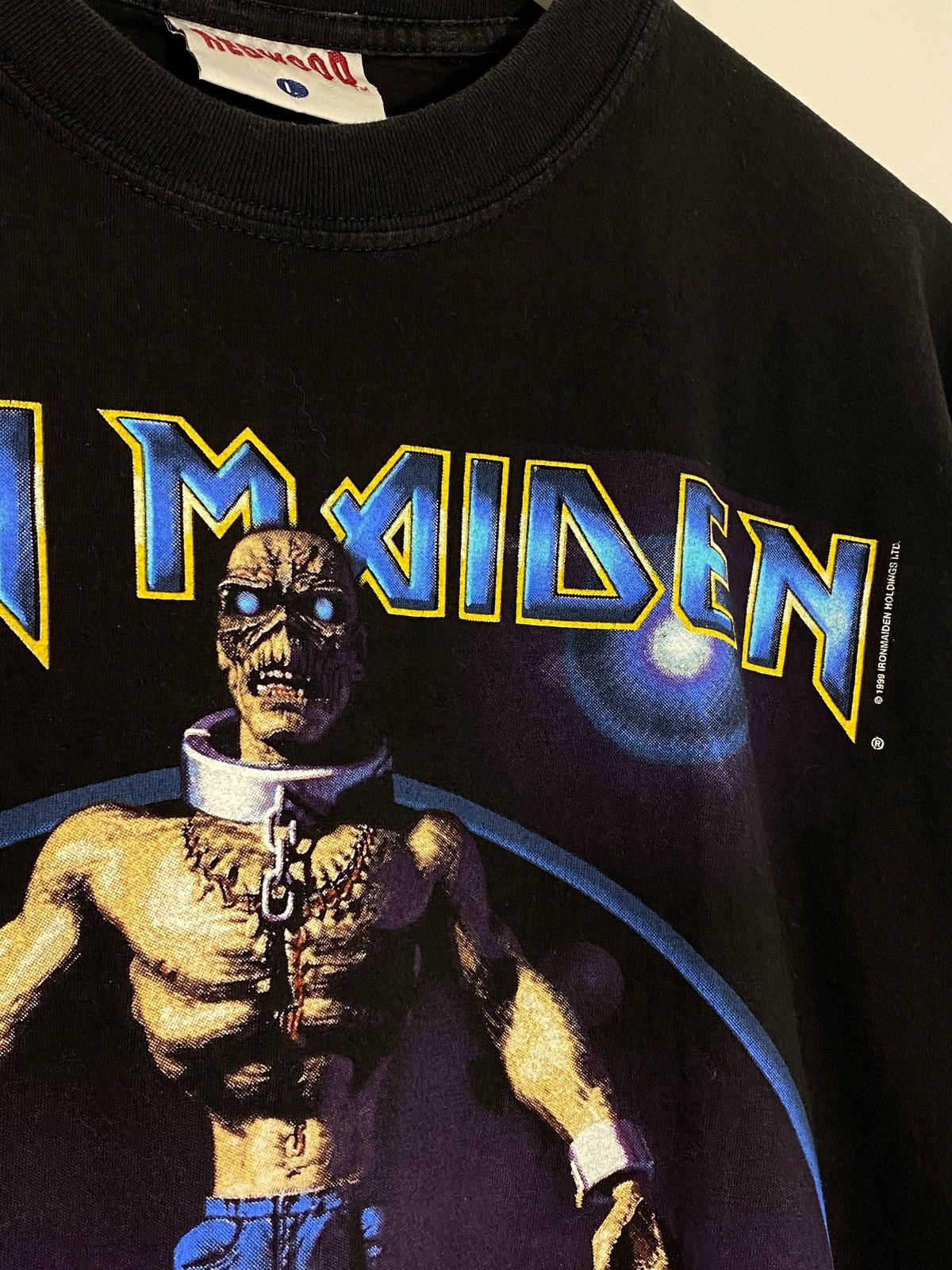 Band Tees Vintage 1999 Iron Maiden Ed Hunter Tour Metal T-shirt Size US L / EU 52-54 / 3 - 5 Thumbnail