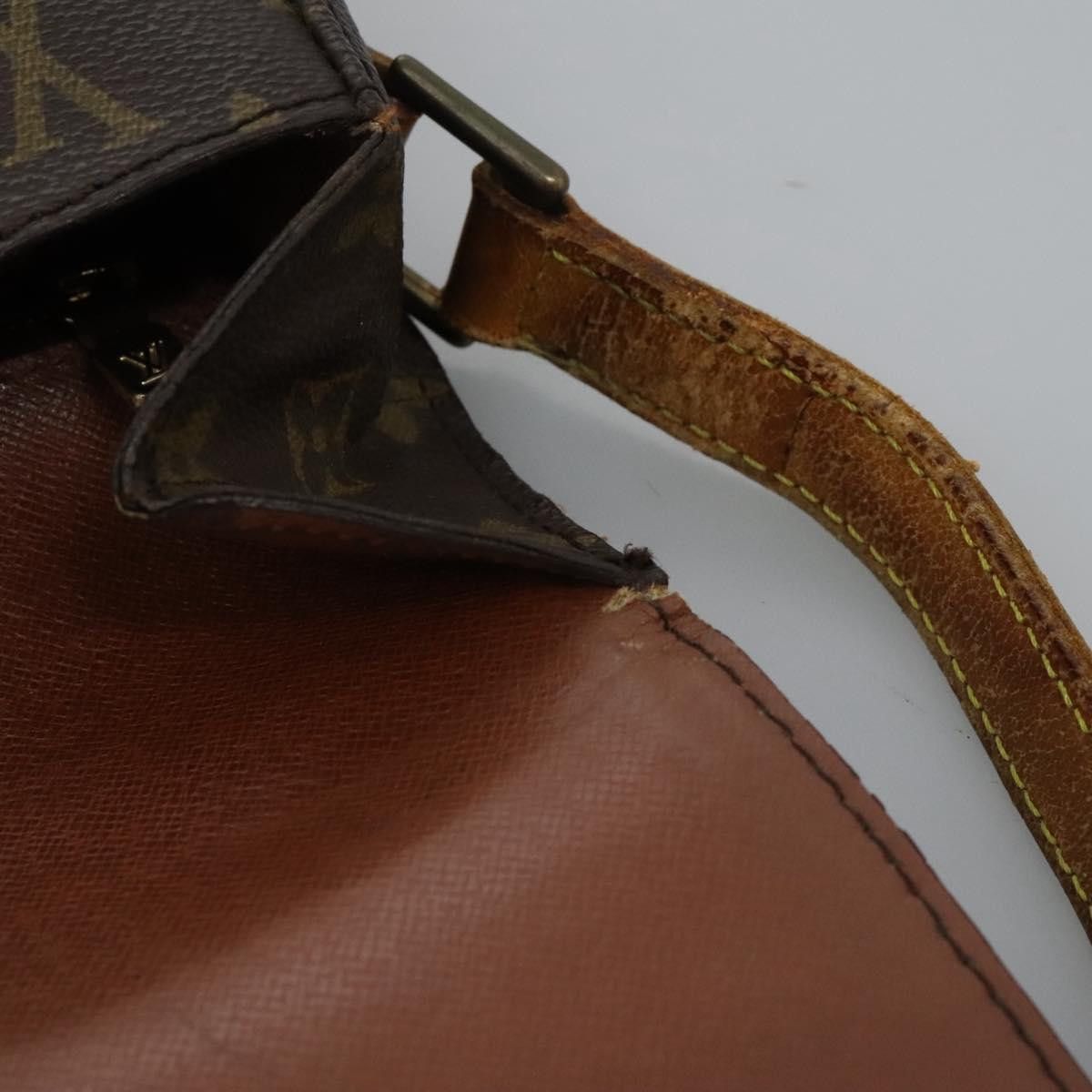 Louis Vuitton LOUIS VUITTON Monogram Saint Cloud GM Shoulder Bag M51242 Size ONE SIZE - 9 Thumbnail