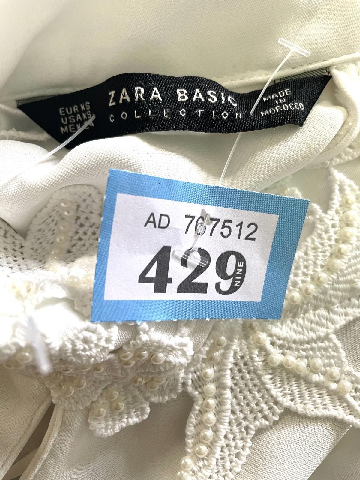 Zara Zara Basic Collection White Sleeveless Top with Lace Collar Size S / US 4 / IT 40 - 2 Thumbnail