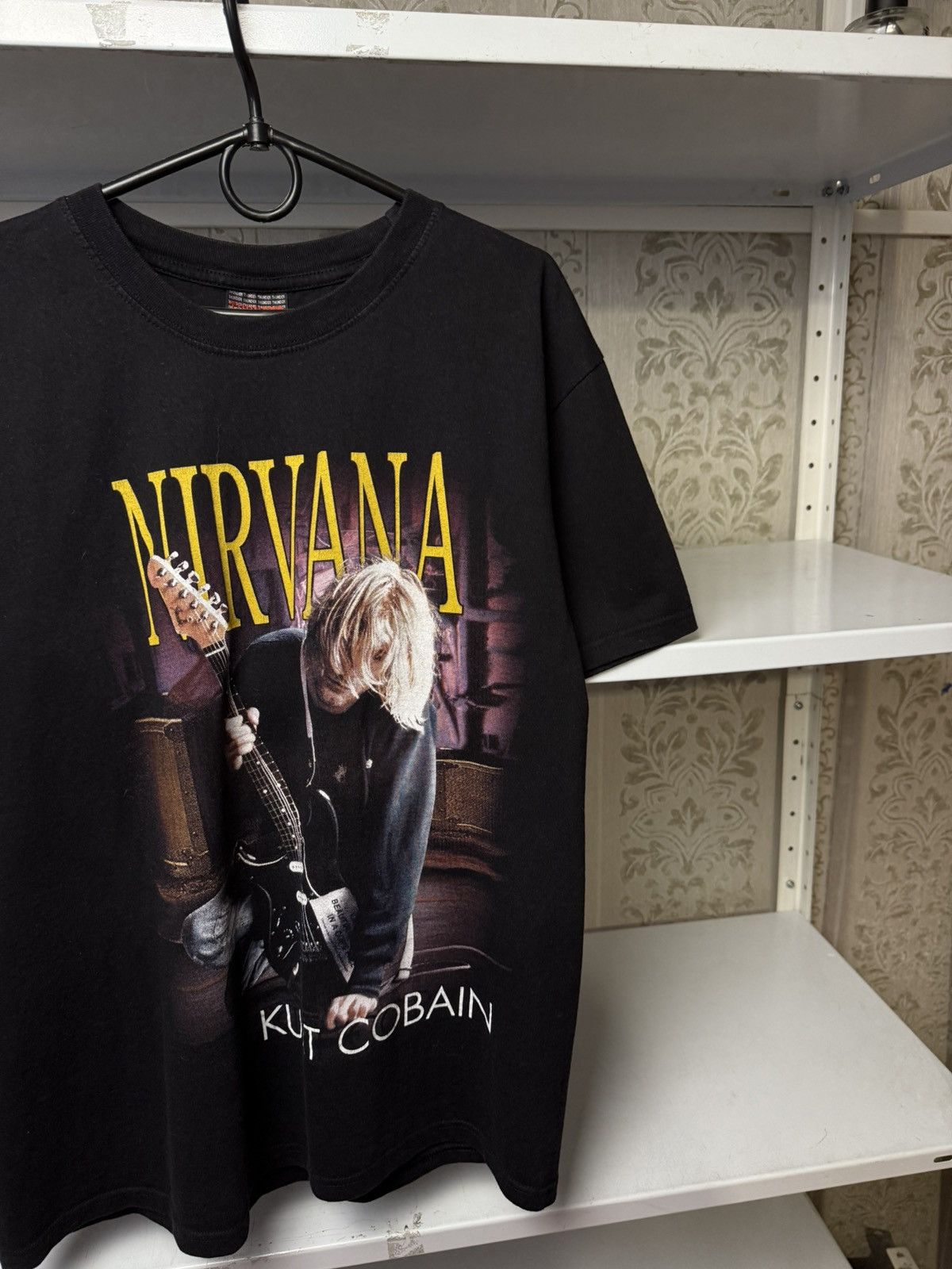 Nirvana Vintage Nirvana Kurt Cobain Black T Shirts Size US L / EU 52-54 / 3 - 2 Thumbnail