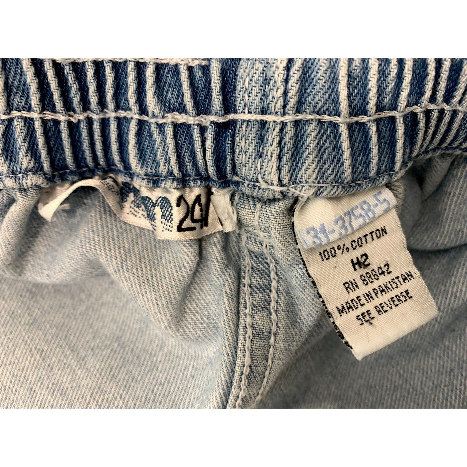 Vintage 80s Pull On High Waisted Mom Jeans | Tapered Front Seam S- L Size 30" / US 8 / IT 44 - 10 Thumbnail