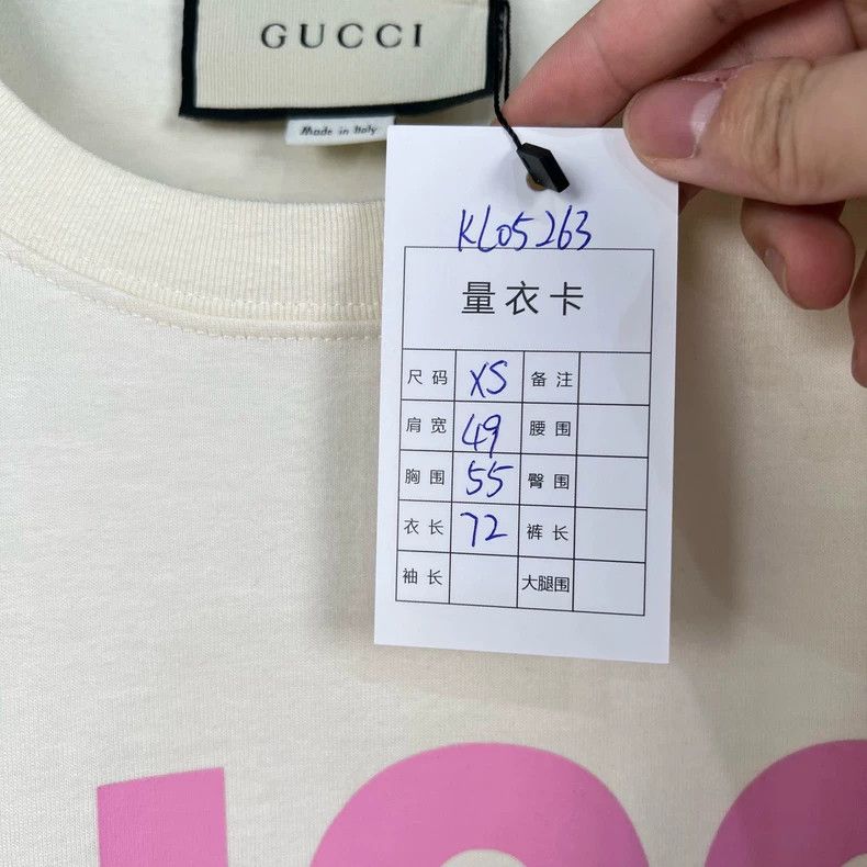 Gucci Gucci Thick printed letter short sleeves 2504-Nextarrow Size US XS / EU 42 / 0 - 7 Thumbnail