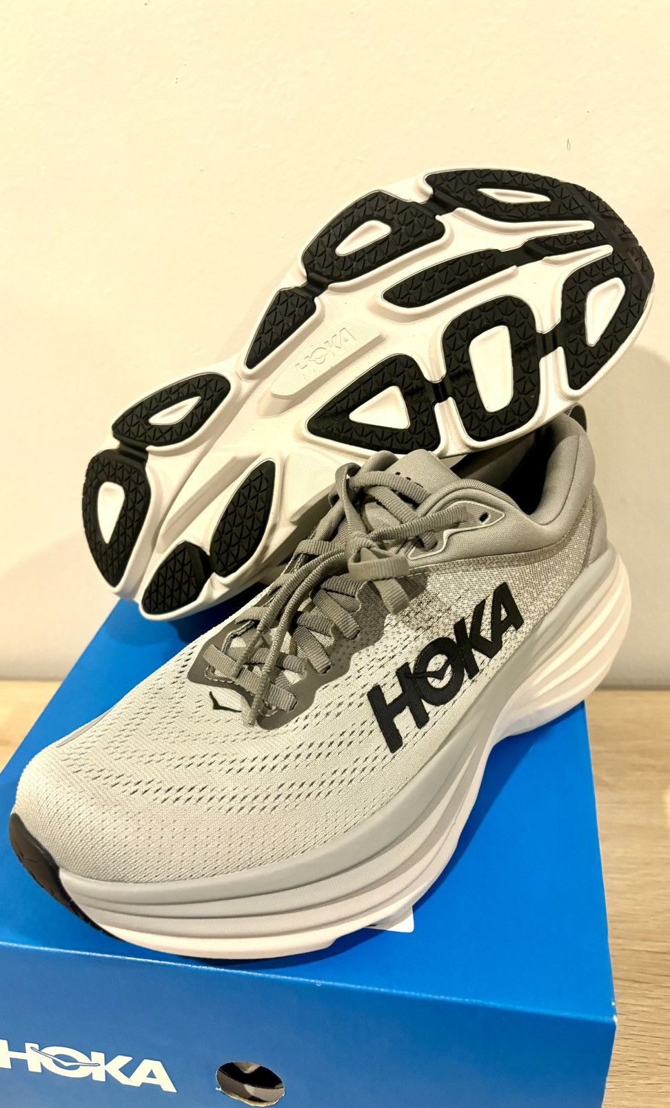 Hoka Hoka One Bondi 8 “Sharkskin Habor Mist” Size US 8.5 / EU 41-42 - 5 Thumbnail