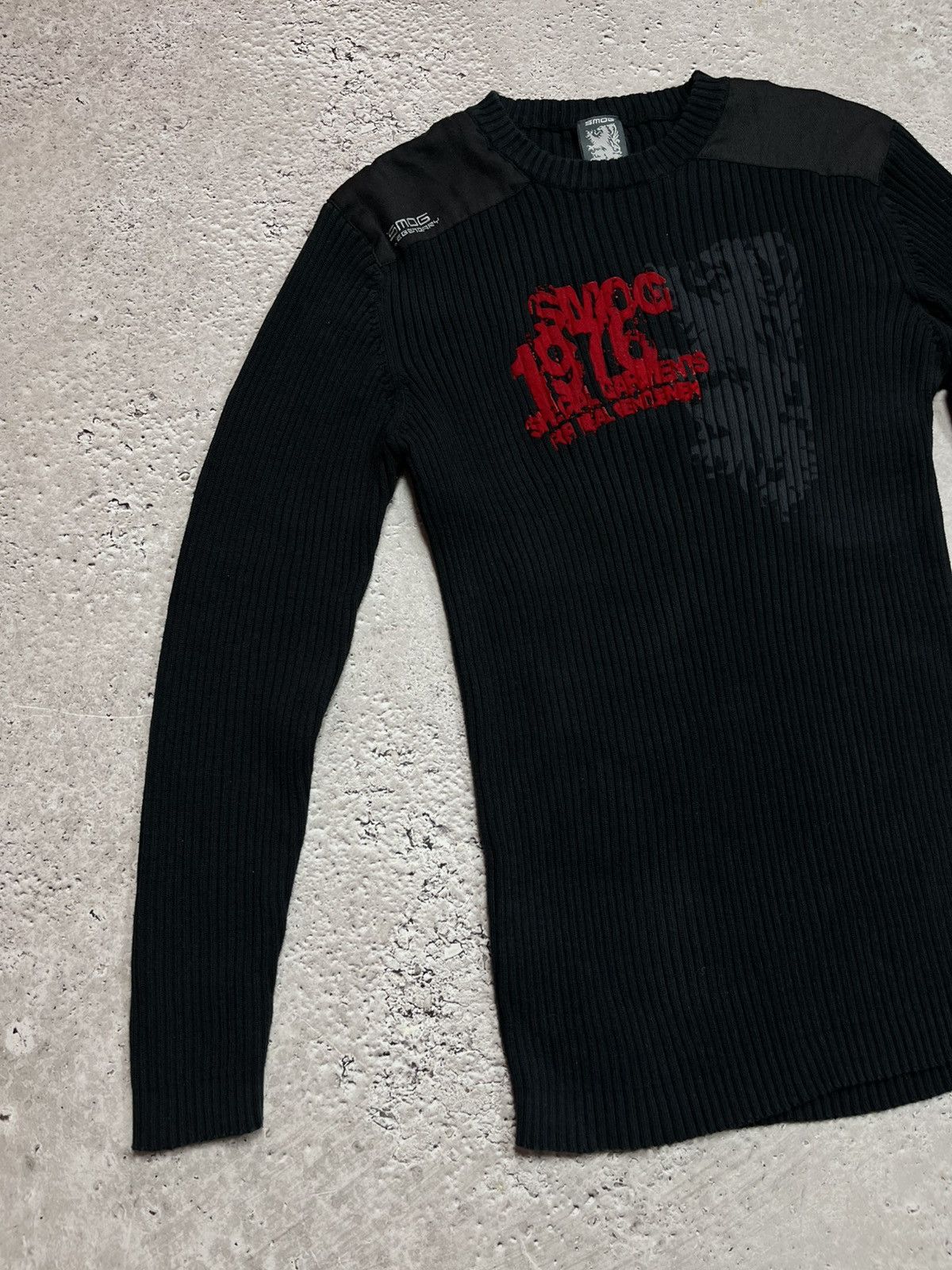 Other SMOG Ribbed Knit Long Sleeve Sweater Black Red Print XXL Size US XXL / EU 58 / 5 - 3 Thumbnail