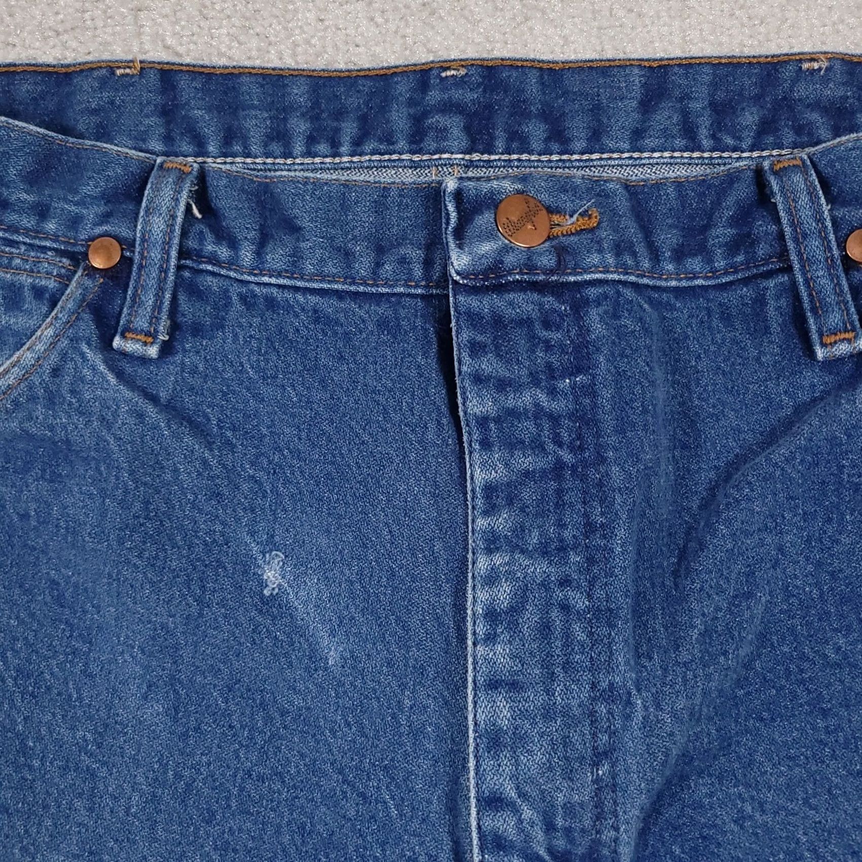 Wrangler VINTAGE Wrangler Cowboy Cut Jeans 13MWZ Original Fit Men 35x32 Hemmed Workwear Blue Denim 5-Pocket Mens Jeans Western Cowboy Size US 35 - 5 Thumbnail