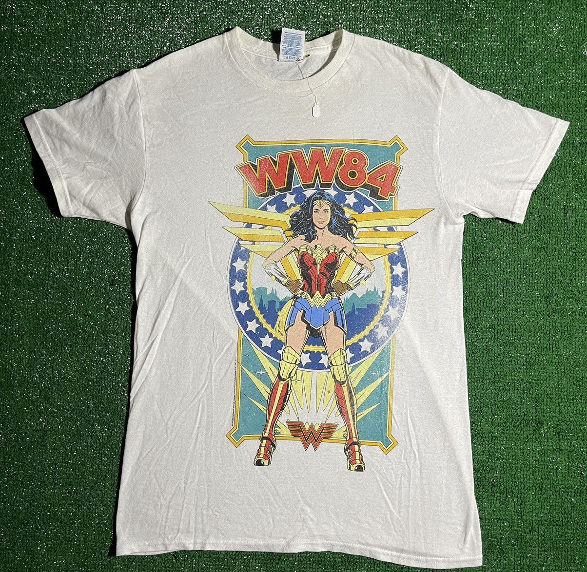 image of Dc x Dc Comics ‘Ww84’ 1984 Wonder Woman T-Shirt in White, Men's (Size Small)