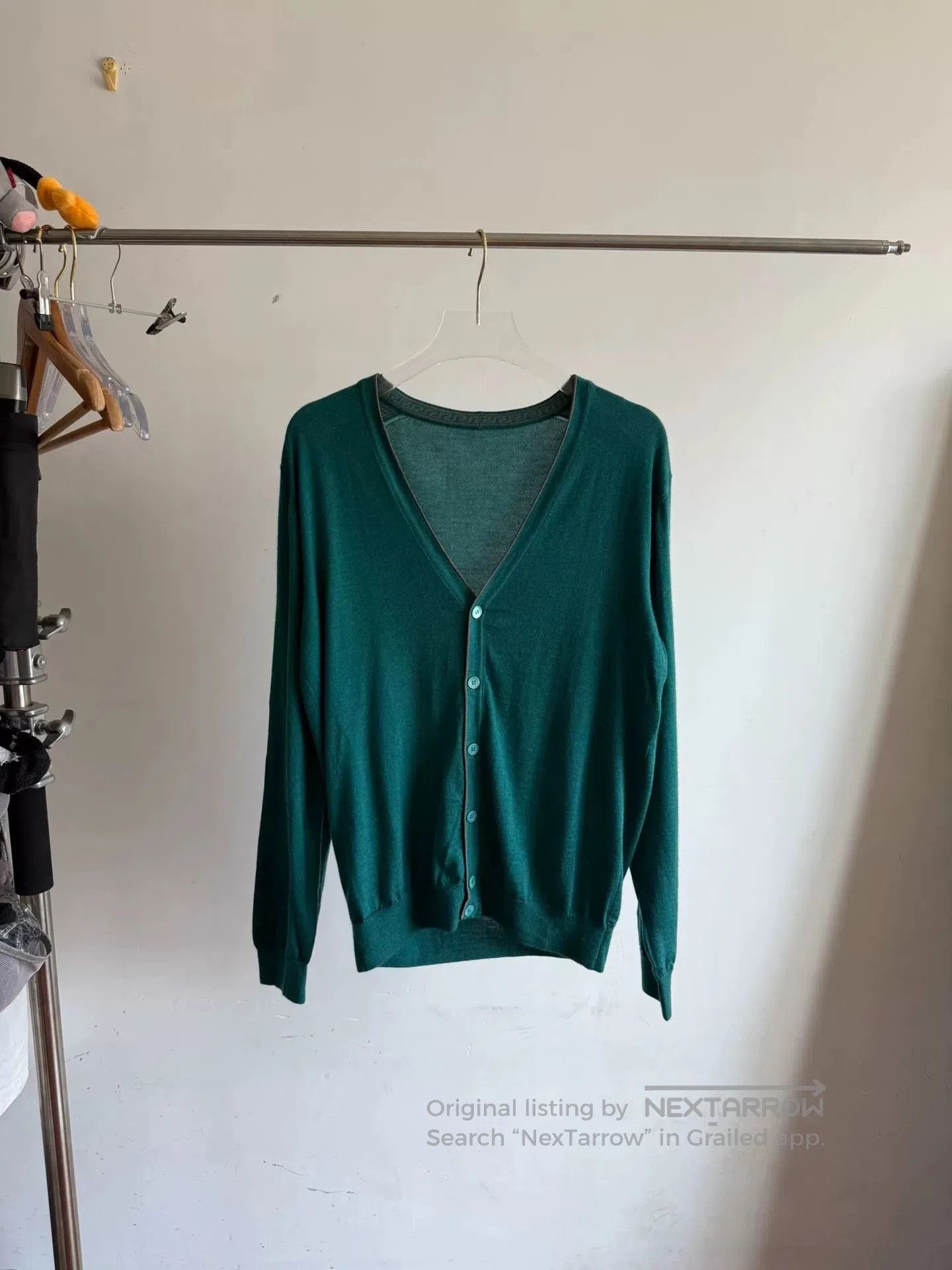 VINNY's Vintage Gianni Versace Cashmere Knitwear. Size L / US 10 / IT 46 - 1 Thumbnail