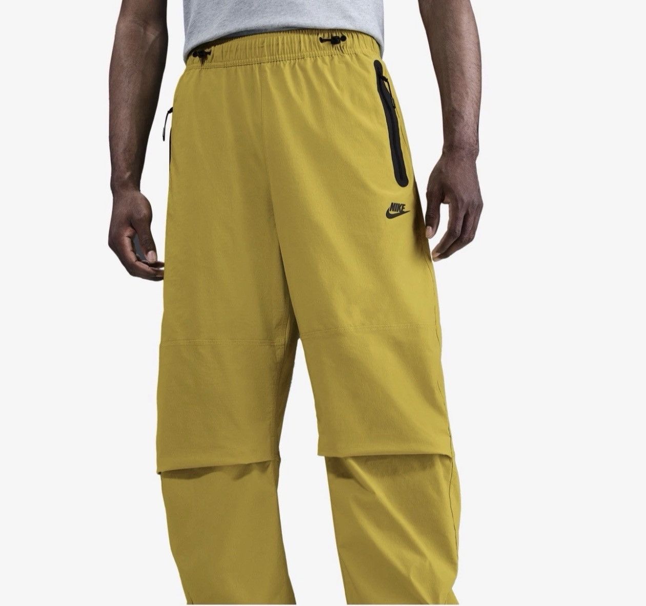 Nike NWT's Nike Air-Tech Pack Woven Oversized Pants Yellow Size US 44 / EU 60 - 1 Thumbnail