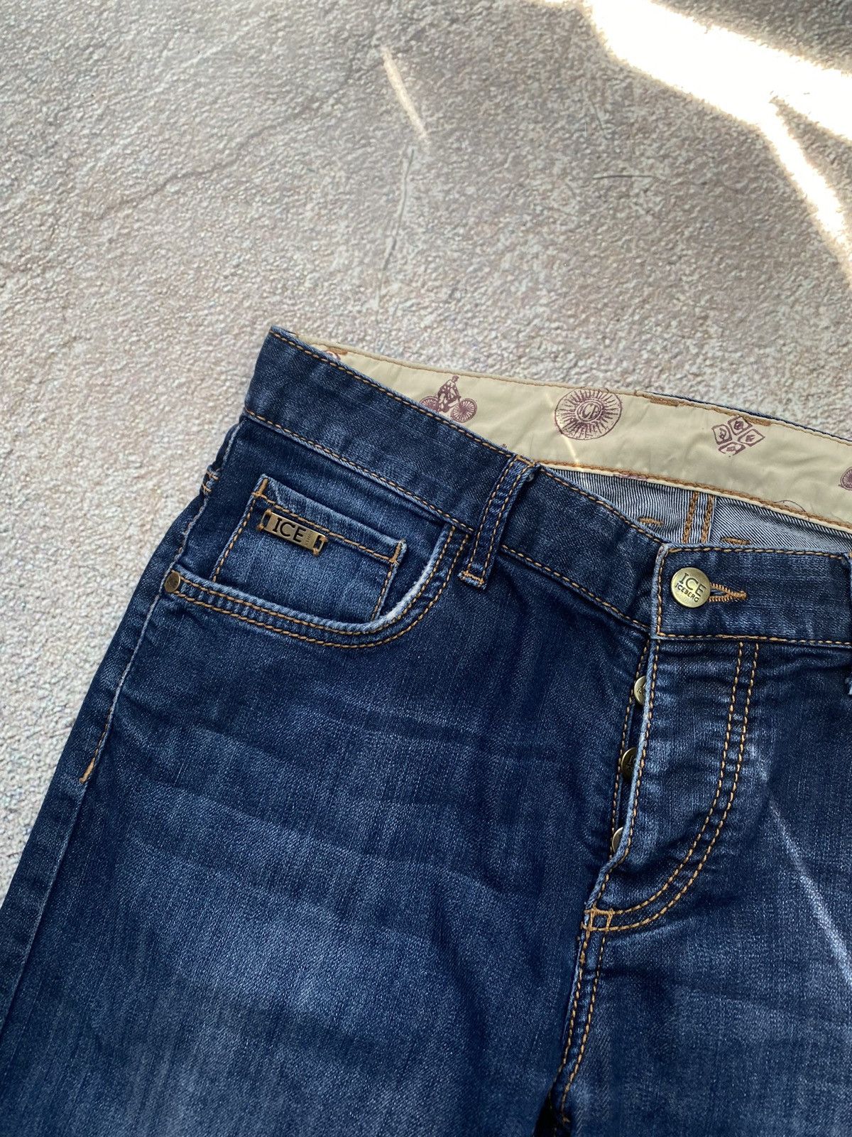 Iceberg × Vintage Vintage denim pants Iceberg back print Size US 31 - 7 Thumbnail