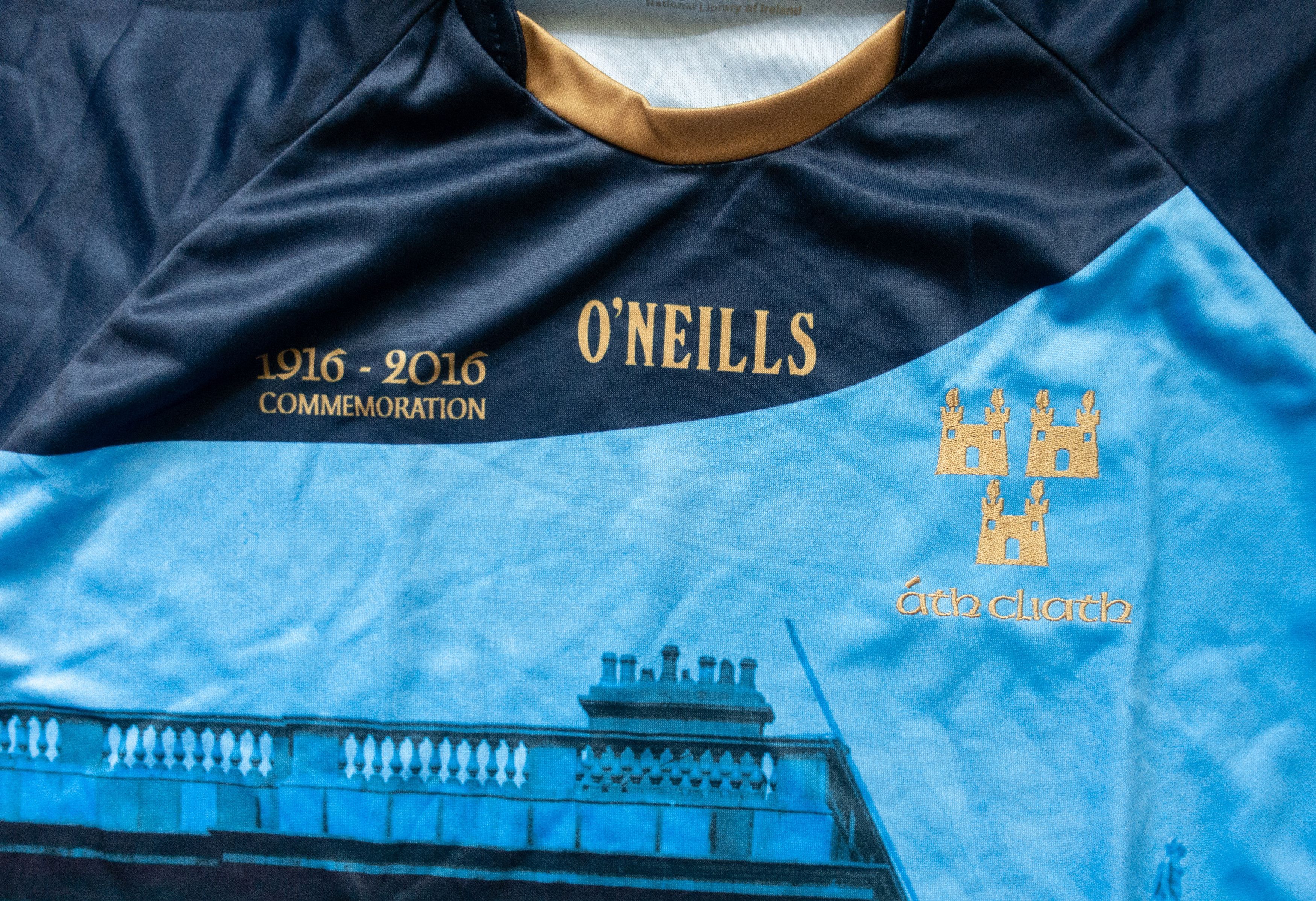 O'Neills Oneill's x Dublin GAA Rare Commemoration Football Jersey Size US XXL / EU 58 / 5 - 3 Thumbnail