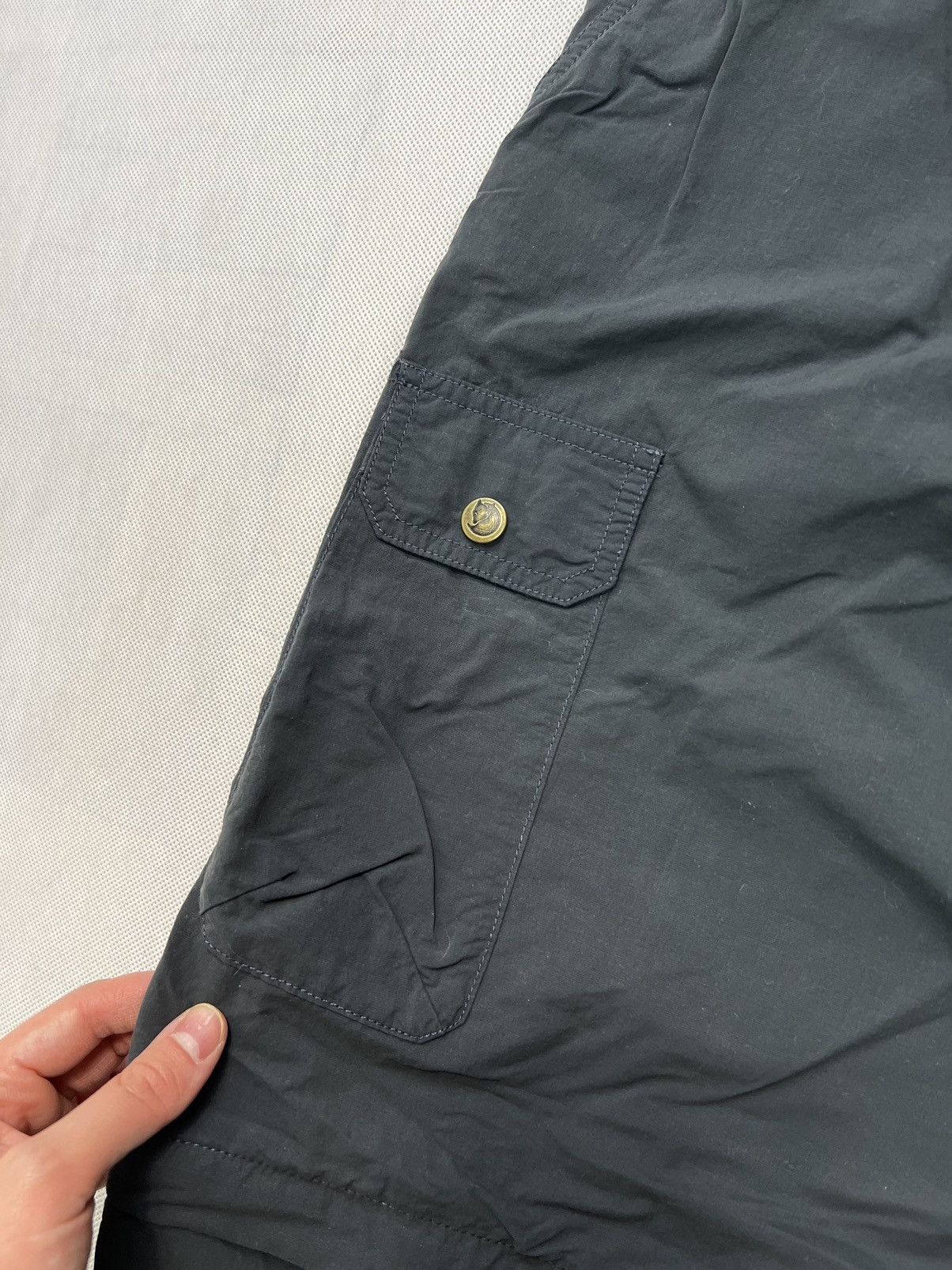 Fjallraven Cargo Pants / Shorts Fjallraven vintage detachable legs Size US 36 / EU 52 - 3 Thumbnail