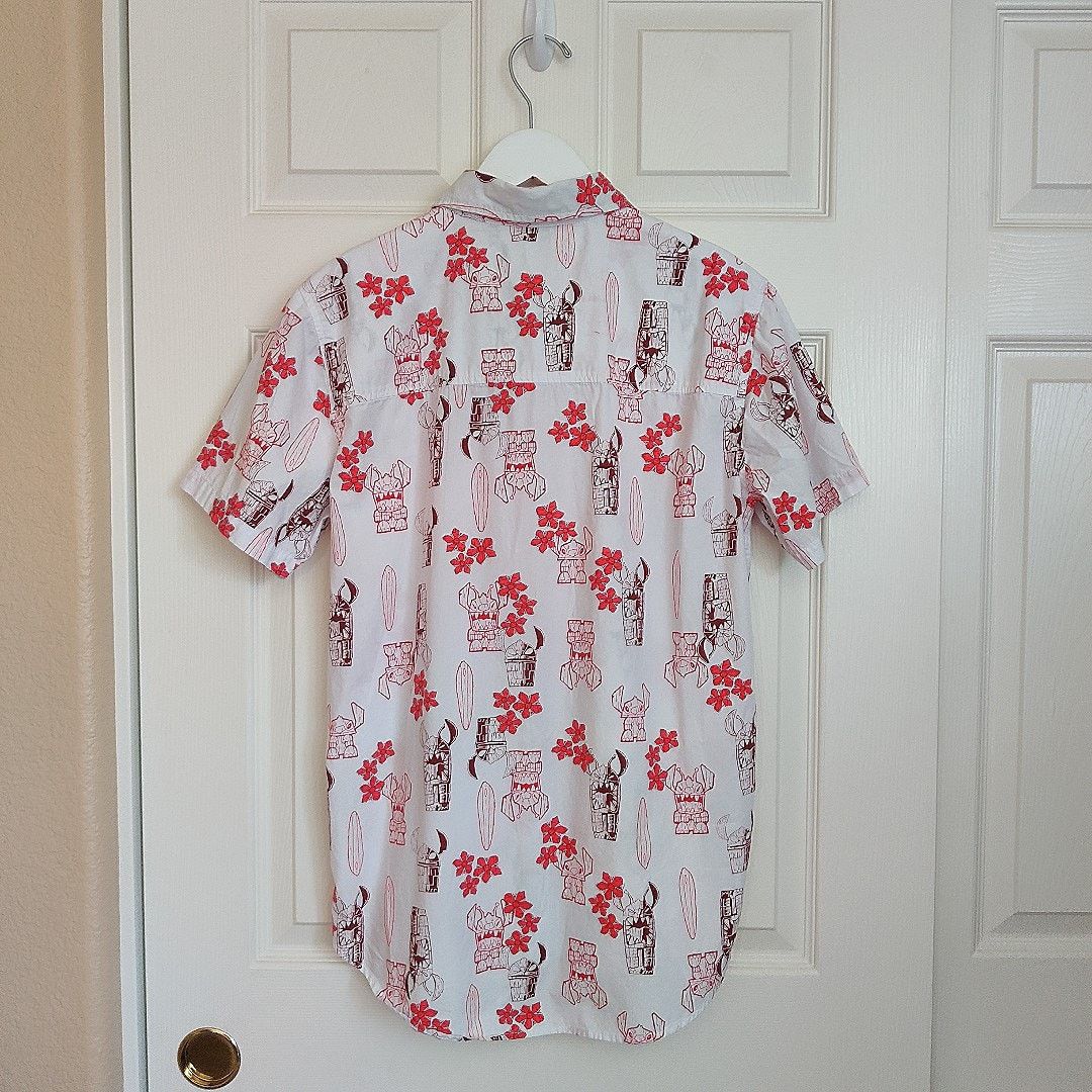 Disney Disney Lilo & Stitch Tiki Woven Button-Up Shirt sz S Size US S / EU 44-46 / 1 - 3 Thumbnail