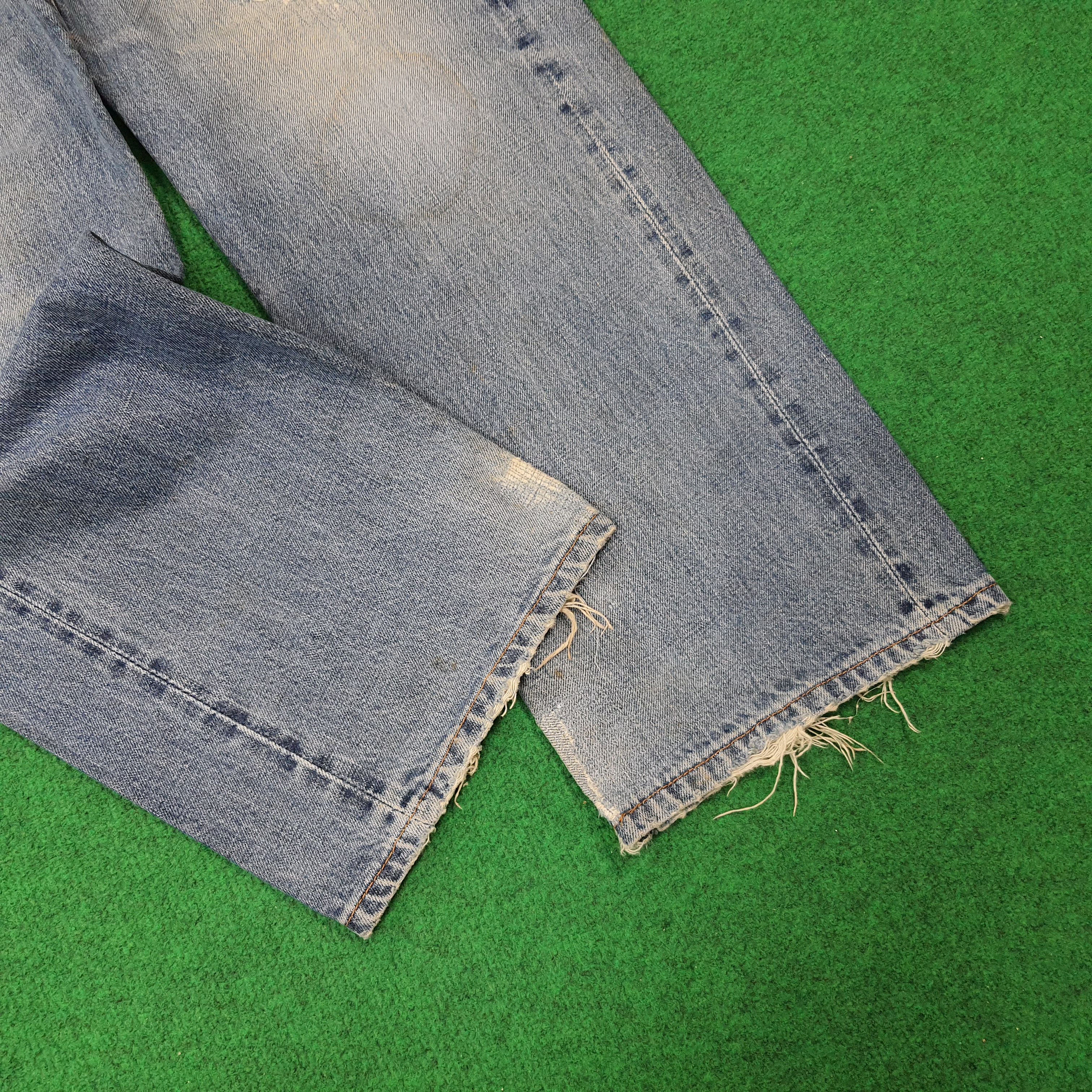 Levi's Vintage Levi's 502 Rare Redline Selvedge Jeans C272N8 Size US 32 / EU 48 - 3 Thumbnail