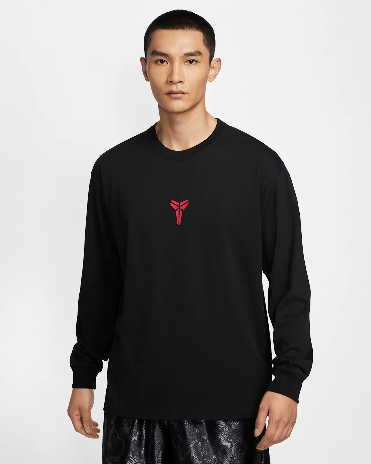 Nike Nike Kobe Year Of The Mamba Max90 Long Sleeve Tee L Black Size US XL / EU 56 / 4 - 9 Thumbnail