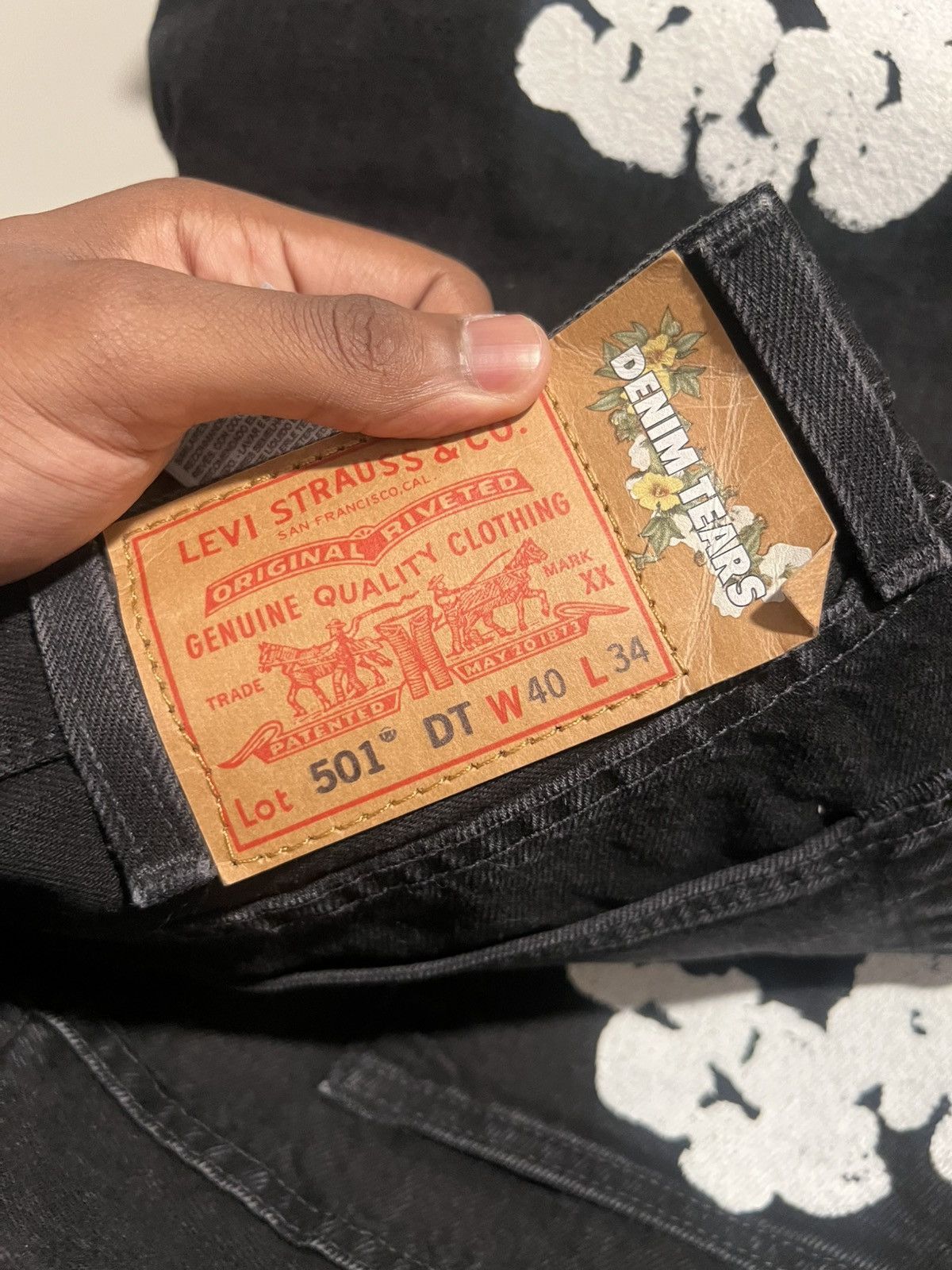 DENIM TEARS Levi's x Denim Tears The Cotton Wreath Jean 'Black' Size US 38 / EU 54 - 3 Thumbnail