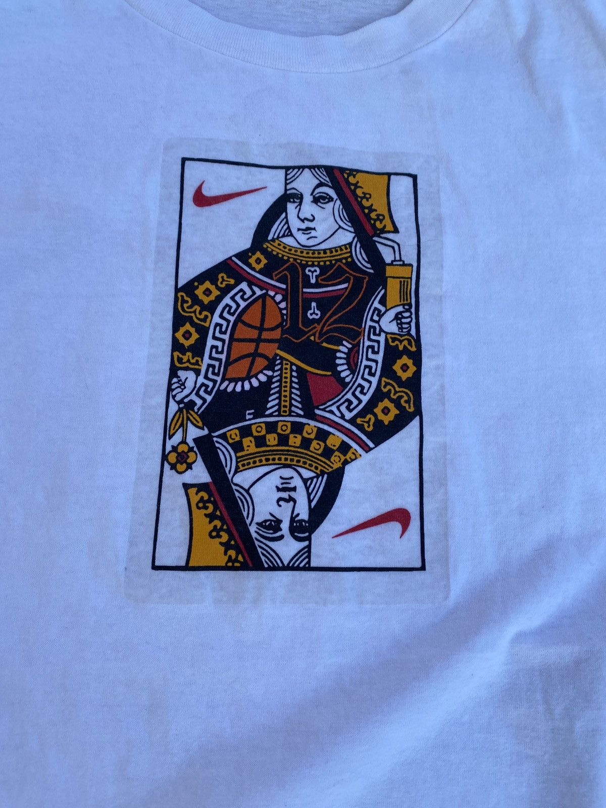 Nike Vintage nike queen of hearts rare 90s Size US L / EU 52-54 / 3 - 1 Thumbnail