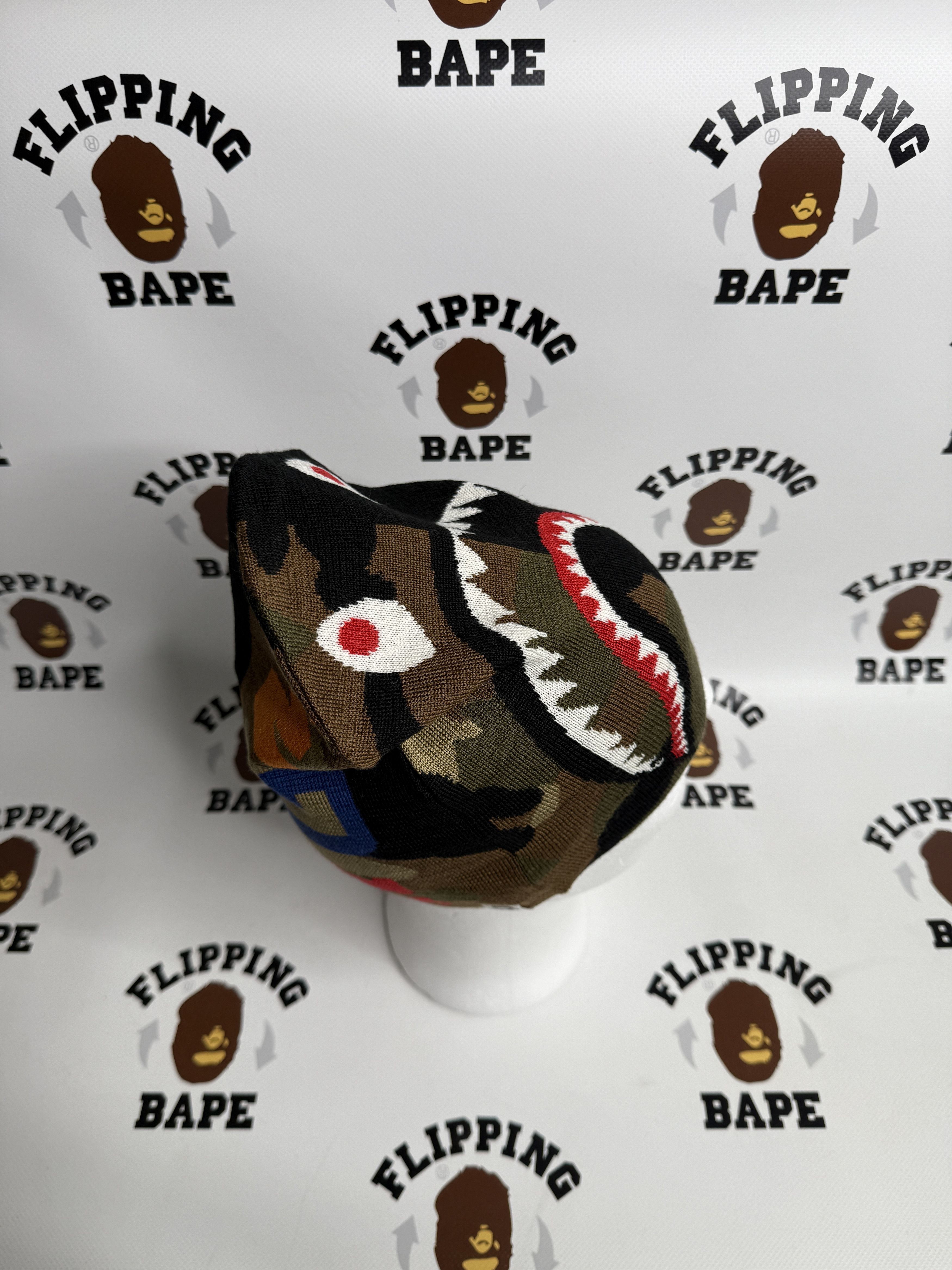 Bape BAPE 1ST SHARK KNIT CAP Size ONE SIZE - 3 Thumbnail