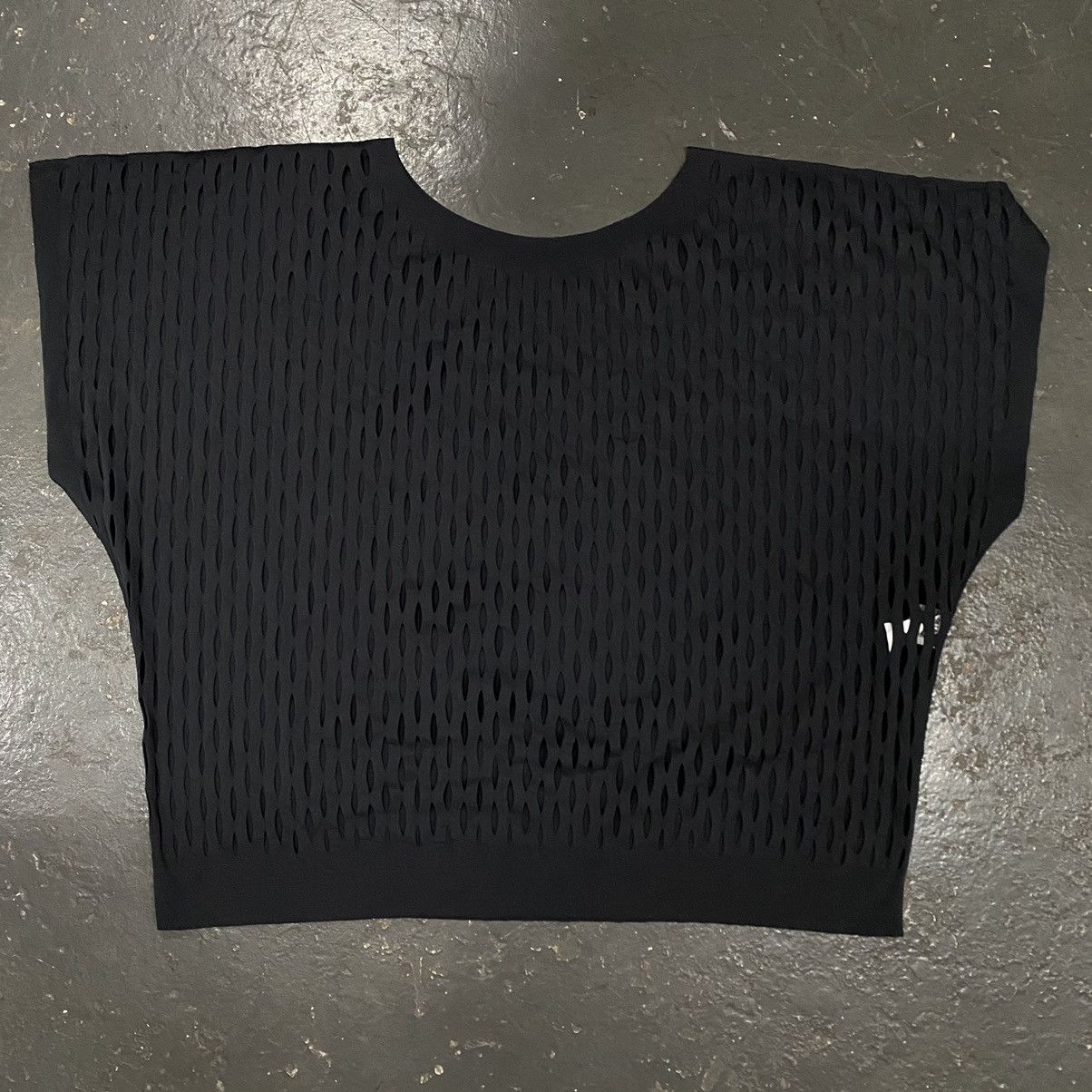 Issey Miyake × Pleats Please Issey Miyake Issey miyake open knit square top Size L / US 10 / IT 46 - 1 Thumbnail