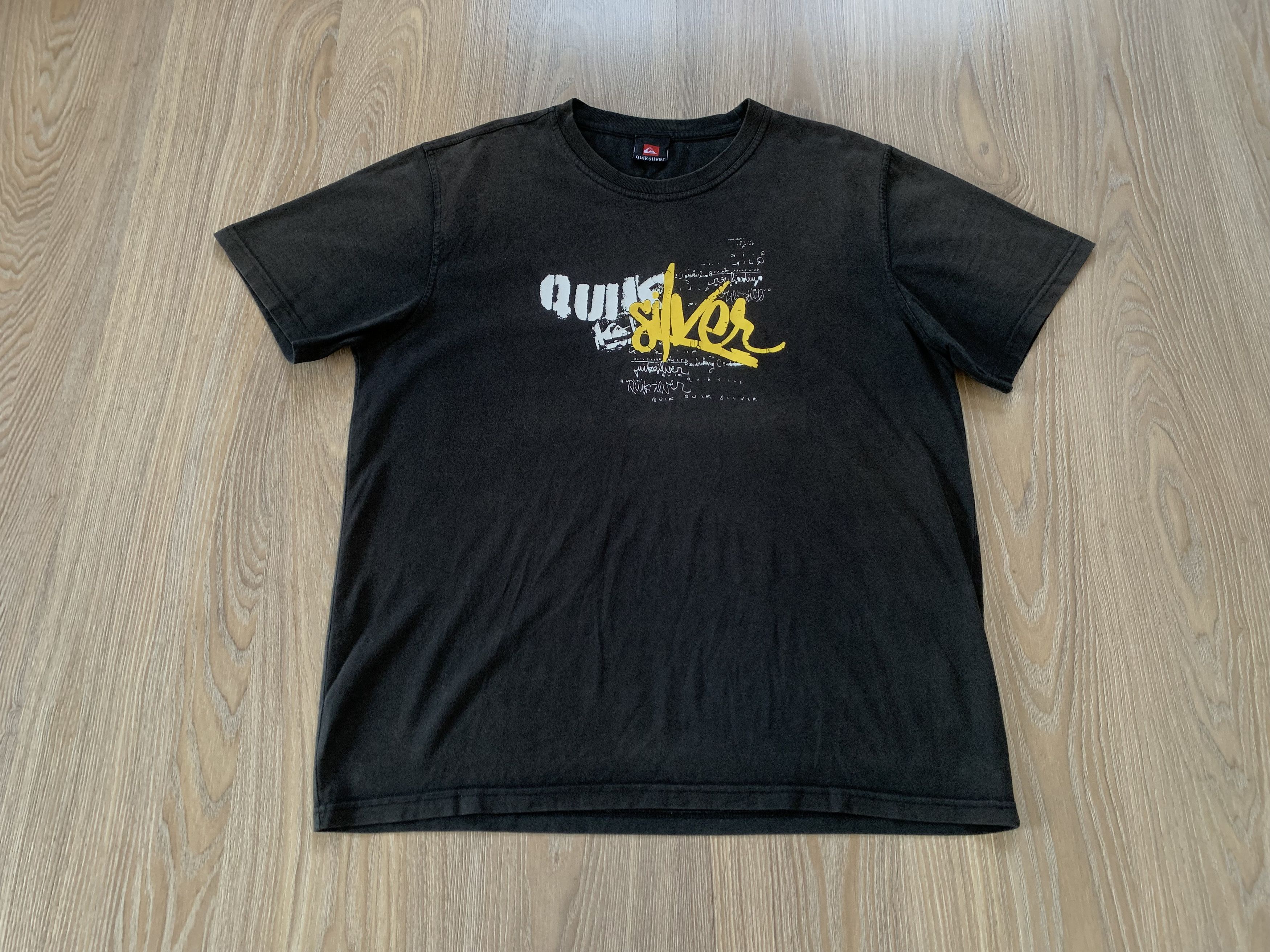 Quicksilver Vintage Quicksilver Cotton Black Printed T Shirt Size US XXL / EU 58 / 5 - 2 Thumbnail
