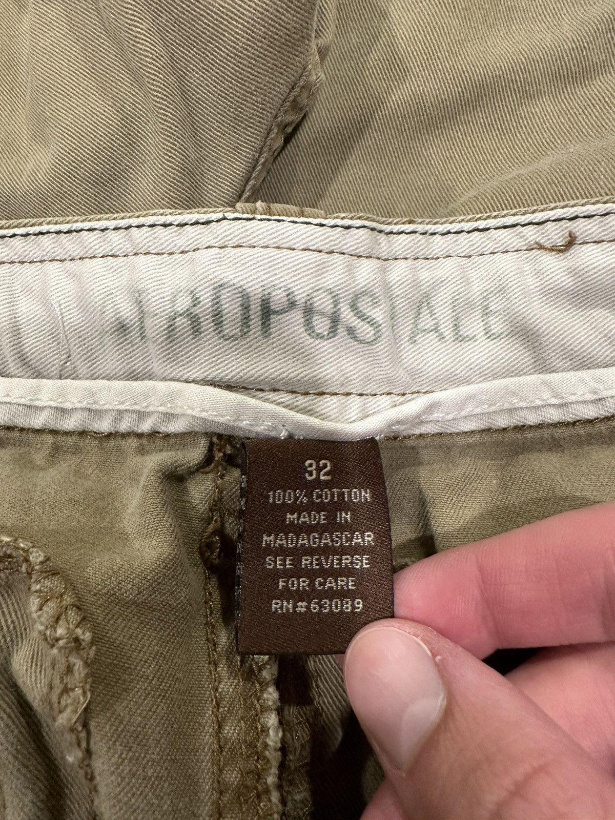 Aeropostale × Vintage Vintage Aeropostale 90s Tan Cargo Shorts Size US 32 / EU 48 - 7 Thumbnail