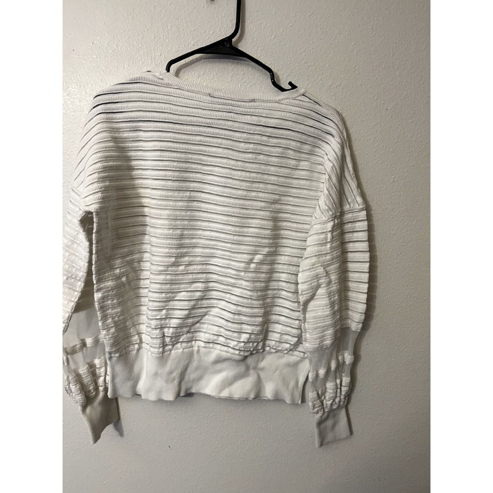 French Connection French Connection Sweater Medium White Striped W/ Lace Women Size M / US 6-8 / IT 42-44 - 3 Thumbnail