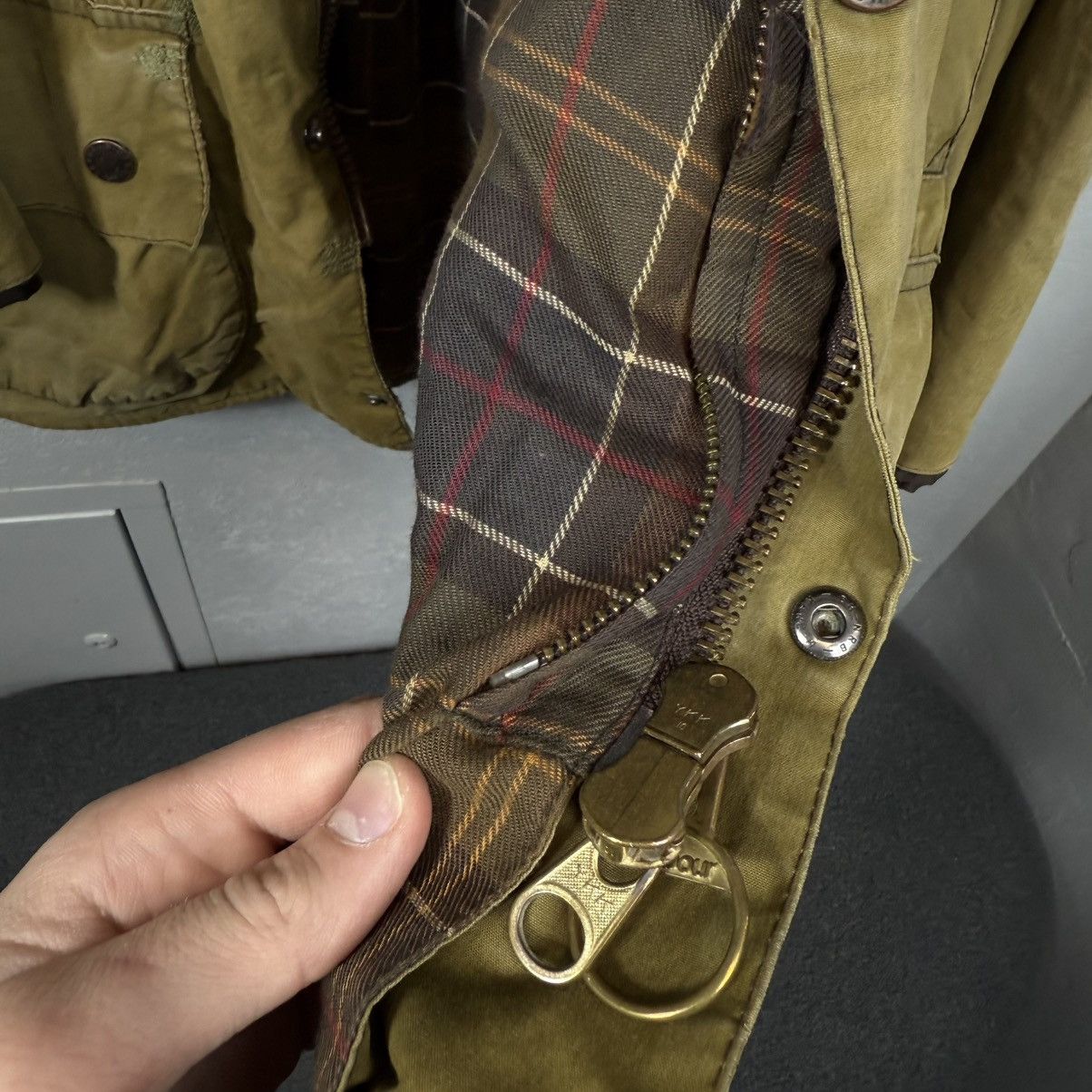 Barbour Vintage Barbour Waxed Trench Coat Jacket Size US L / EU 52-54 / 3 - 21 Thumbnail