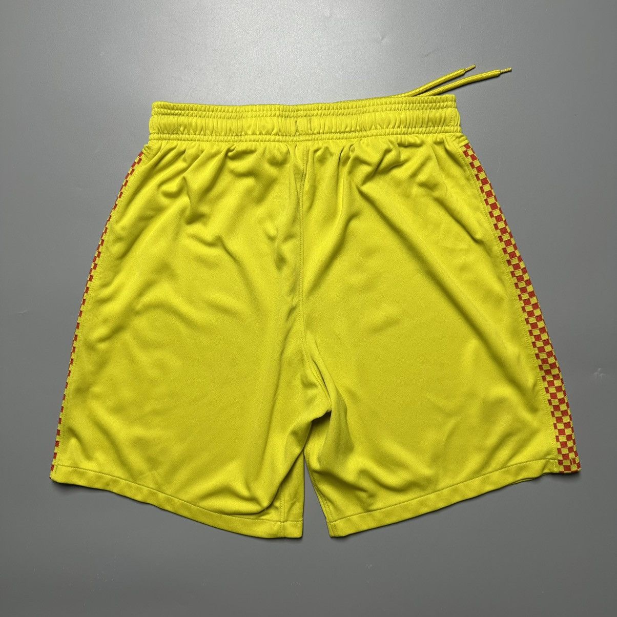 Nike LIVERPOOL NIKE 2021/2022 FOOTBALL AWAY SHORTS #9 FIRMINO Size US 33 - 8 Thumbnail