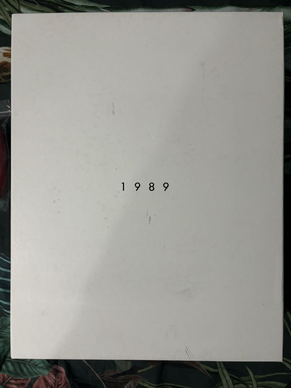 1989 STUDIO Skate Low V-2 Red 1989 STUDIO Size US 10 / EU 43 - 9 Thumbnail
