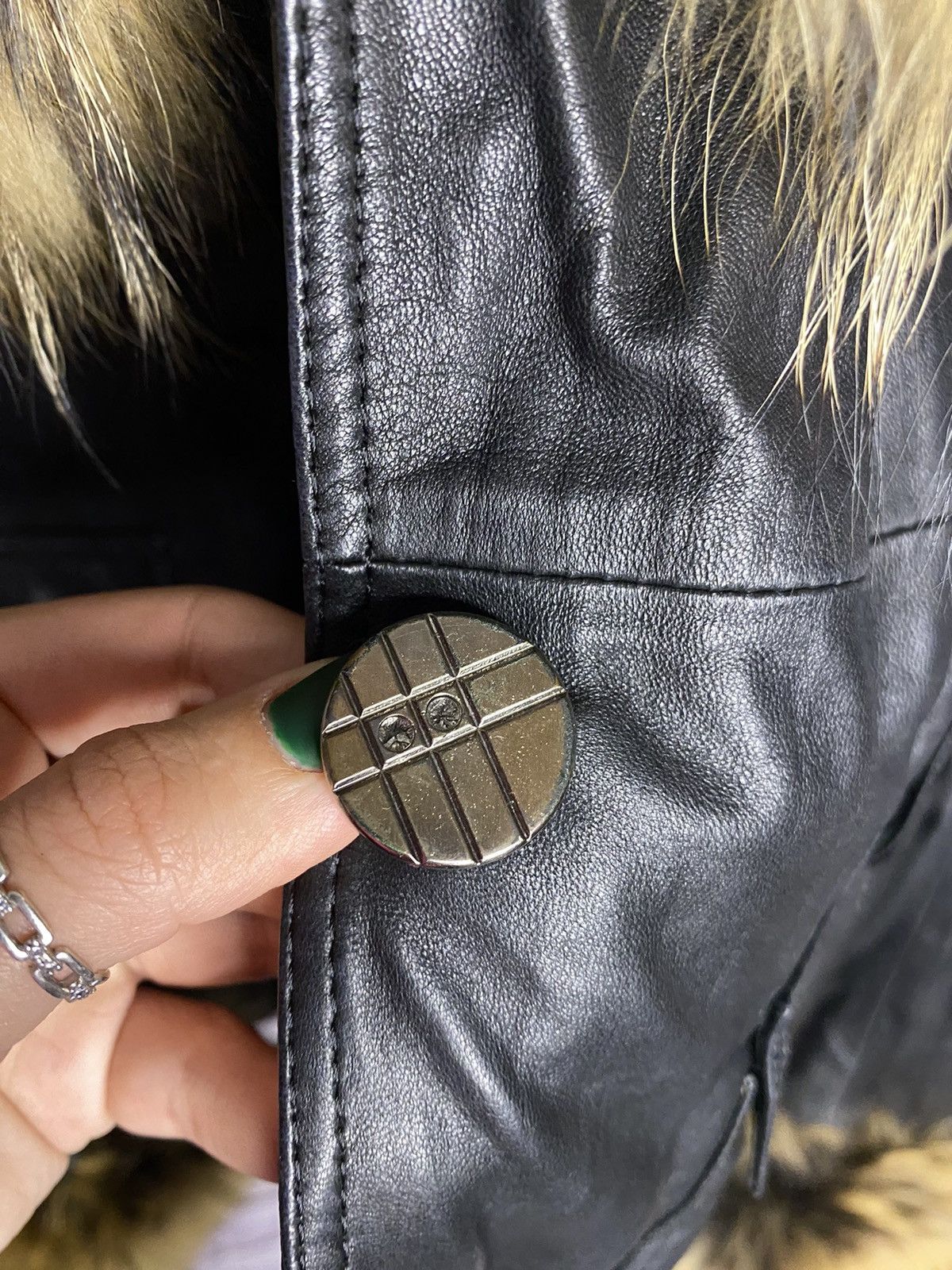 Other Vintage women's leather jacket with natural fur avant garde Size S / US 4 / IT 40 - 5 Thumbnail
