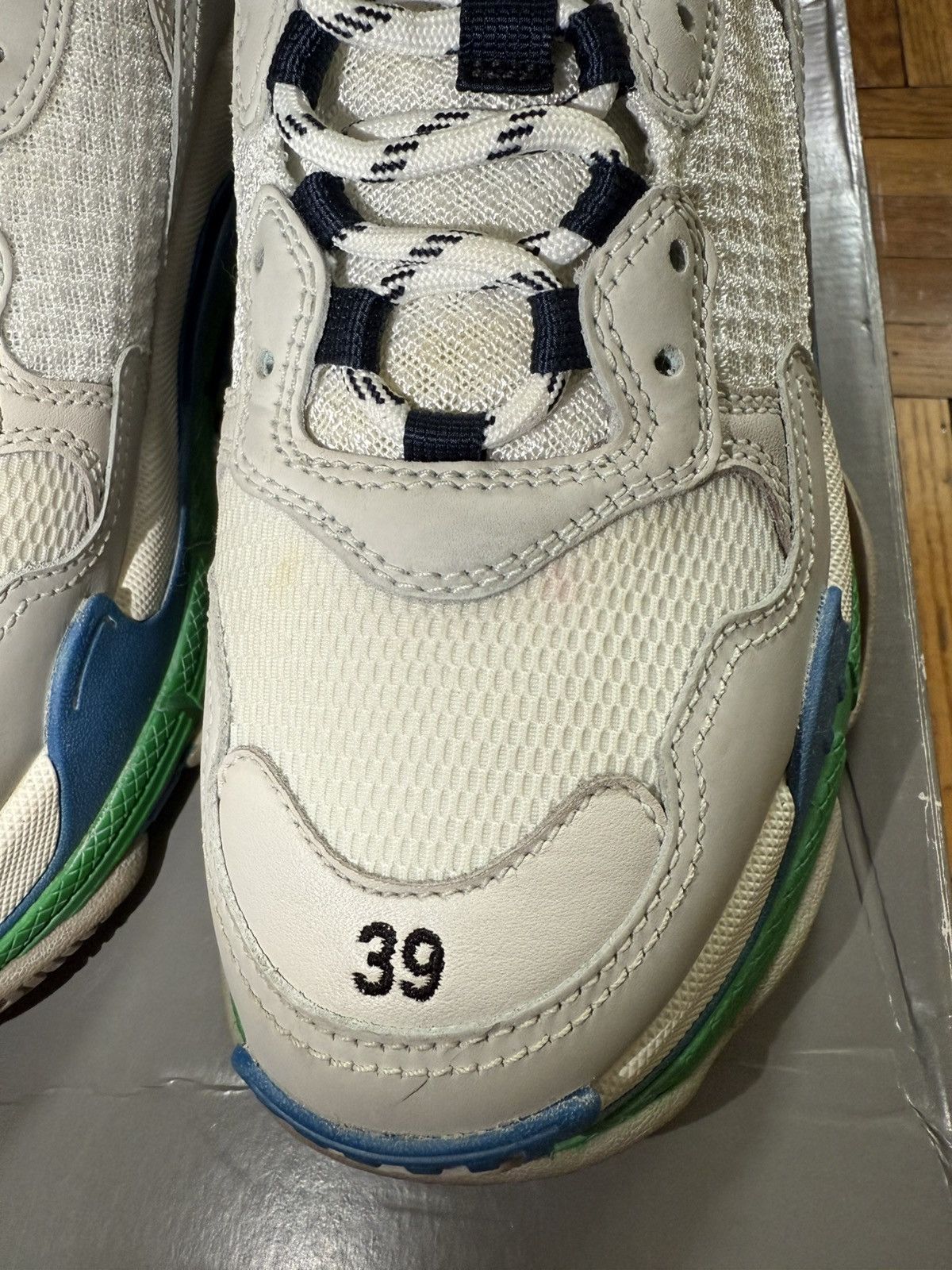 Balenciaga Balenciaga Triple S Sneaker - White / Blue / Green Size US 6 / EU 39 - 11 Thumbnail