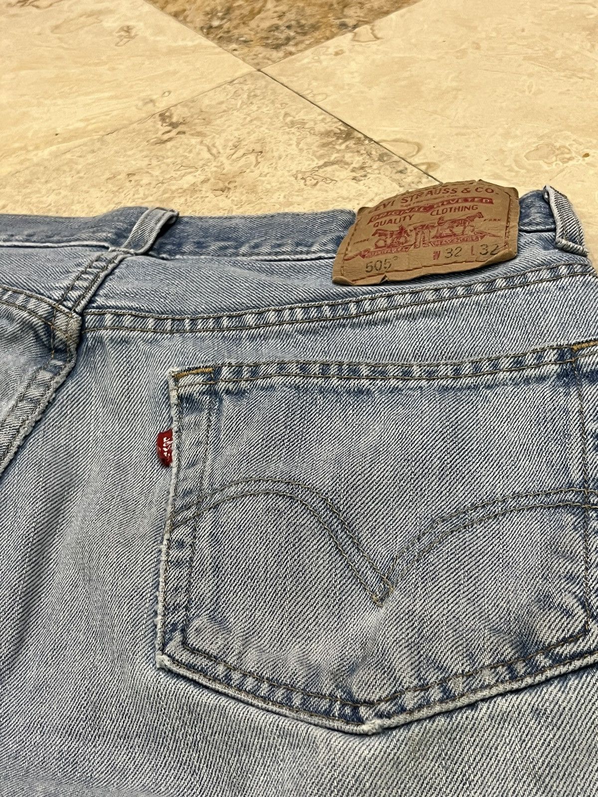 Levi's Distressed Levi’s 505 Light Wash Denim Jeans Size US 32 / EU 48 - 9 Thumbnail