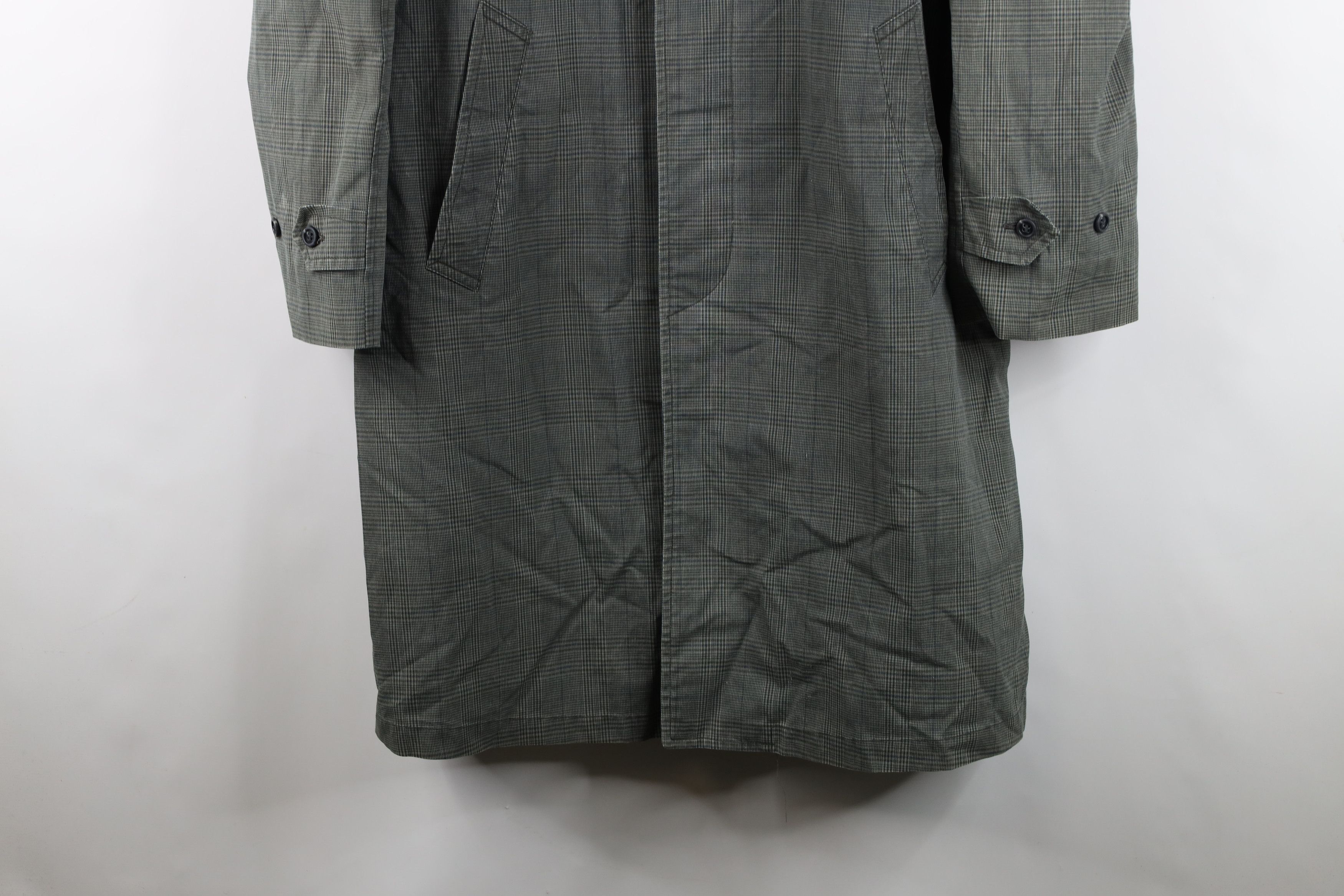 Vintage Vintage 60s 70s Streetwear Trench Coat Rain Jacket USA Plaid Size US L / EU 52-54 / 3 - 3 Thumbnail